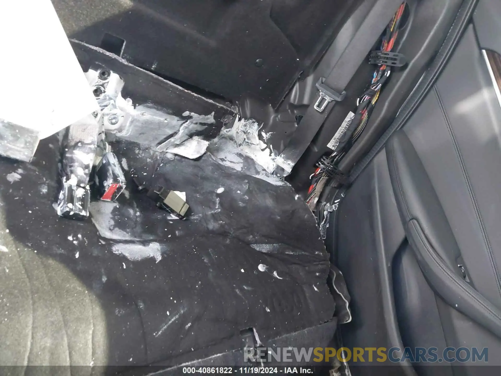 20 Photograph of a damaged car WBAJA9C5XKB389649 BMW 530E 2019