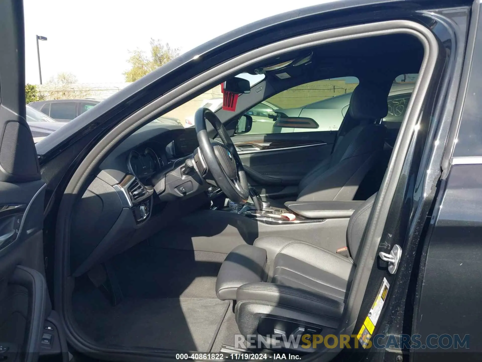 5 Photograph of a damaged car WBAJA9C5XKB389649 BMW 530E 2019