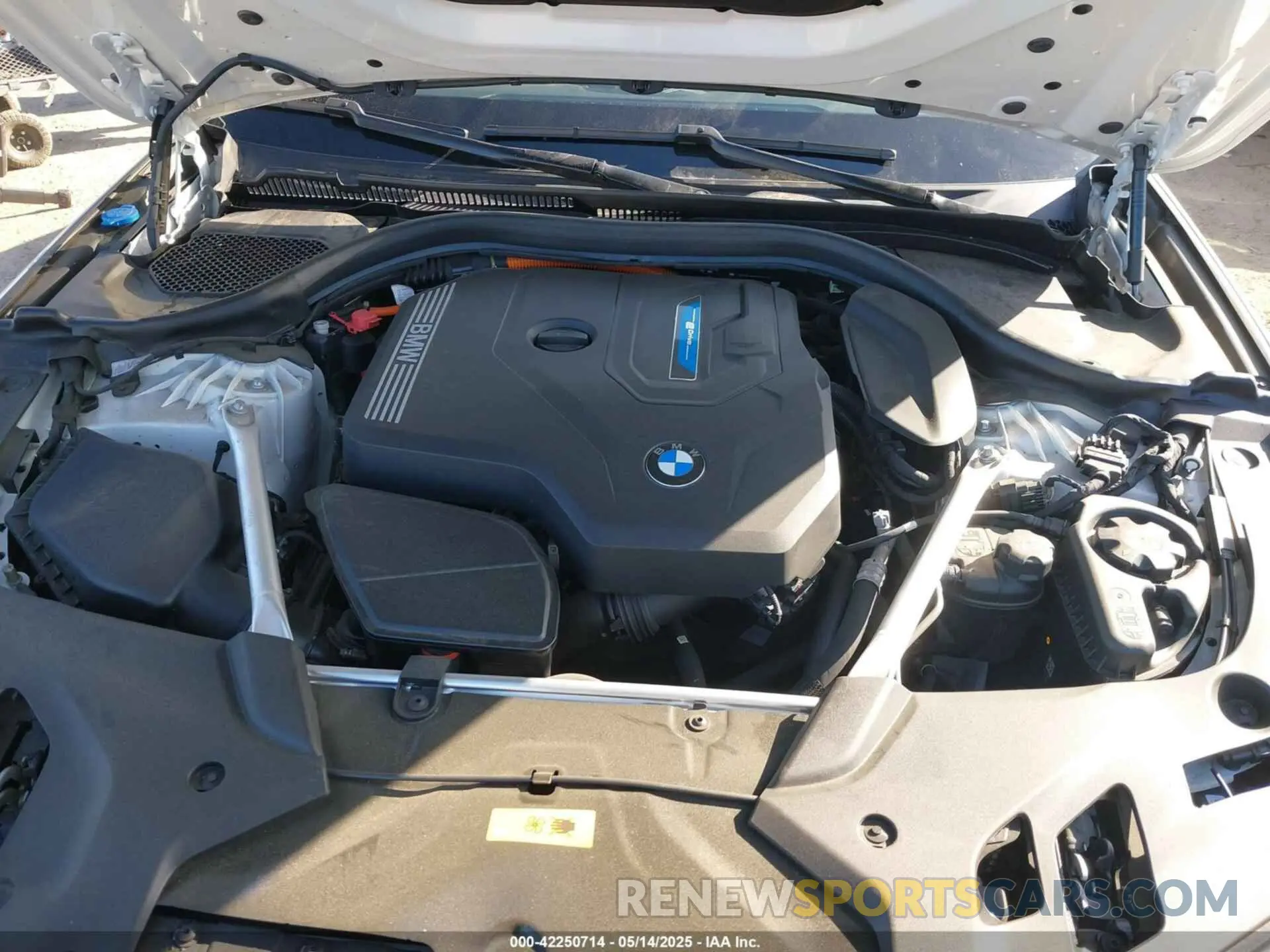 10 Photograph of a damaged car WBA13AG00PCM09841 BMW 530E 2023
