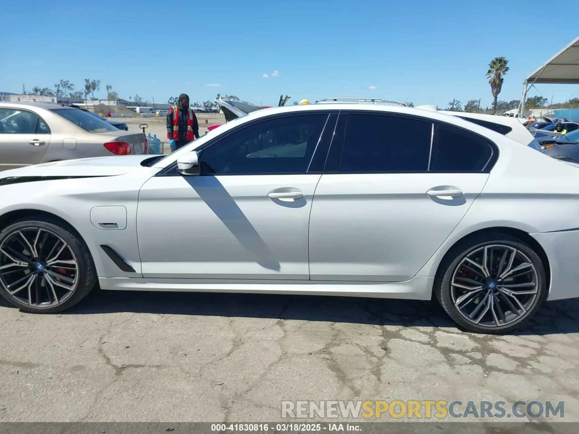 15 Photograph of a damaged car WBA13AG02PCM85786 BMW 530E 2023