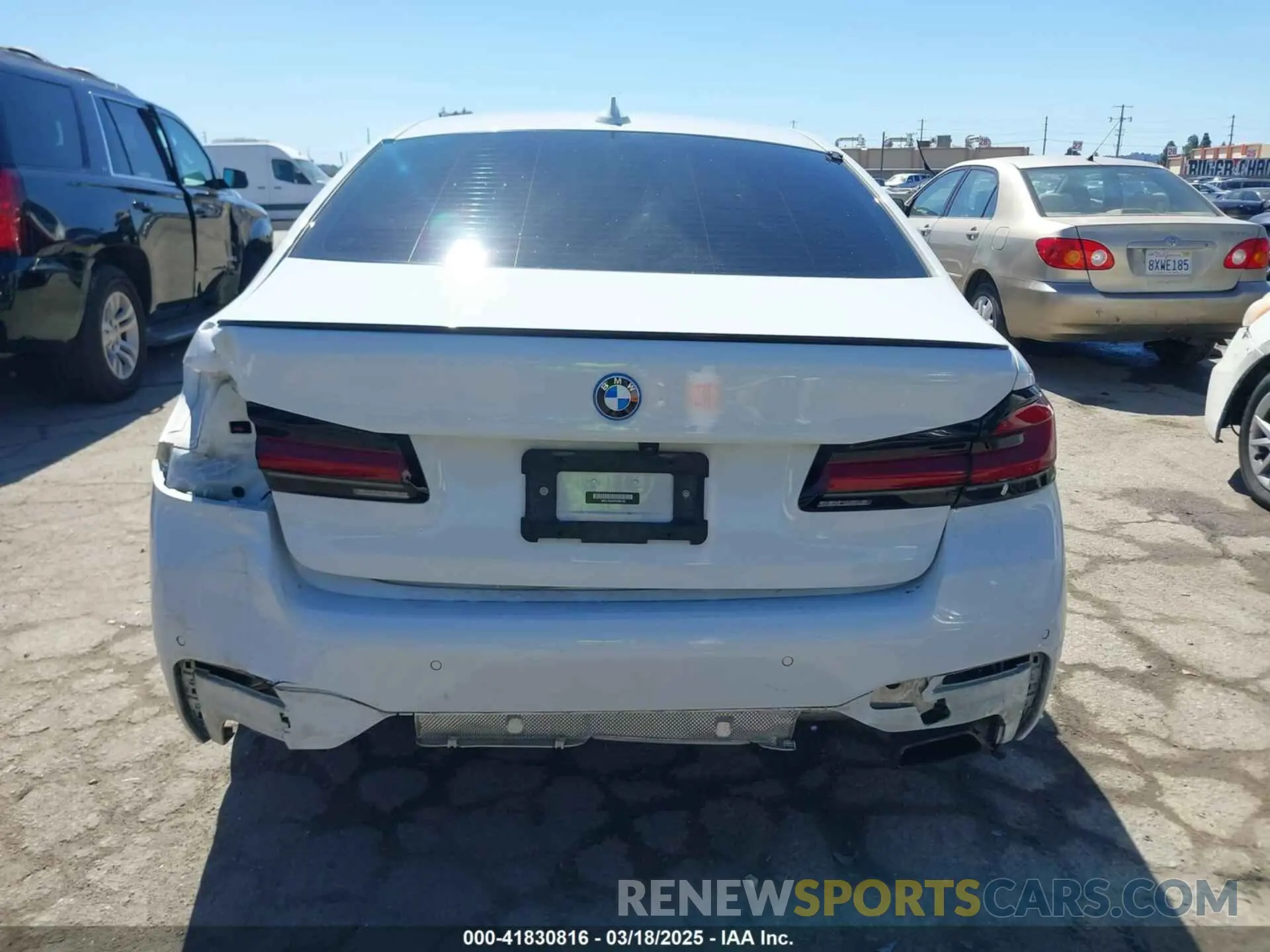17 Photograph of a damaged car WBA13AG02PCM85786 BMW 530E 2023