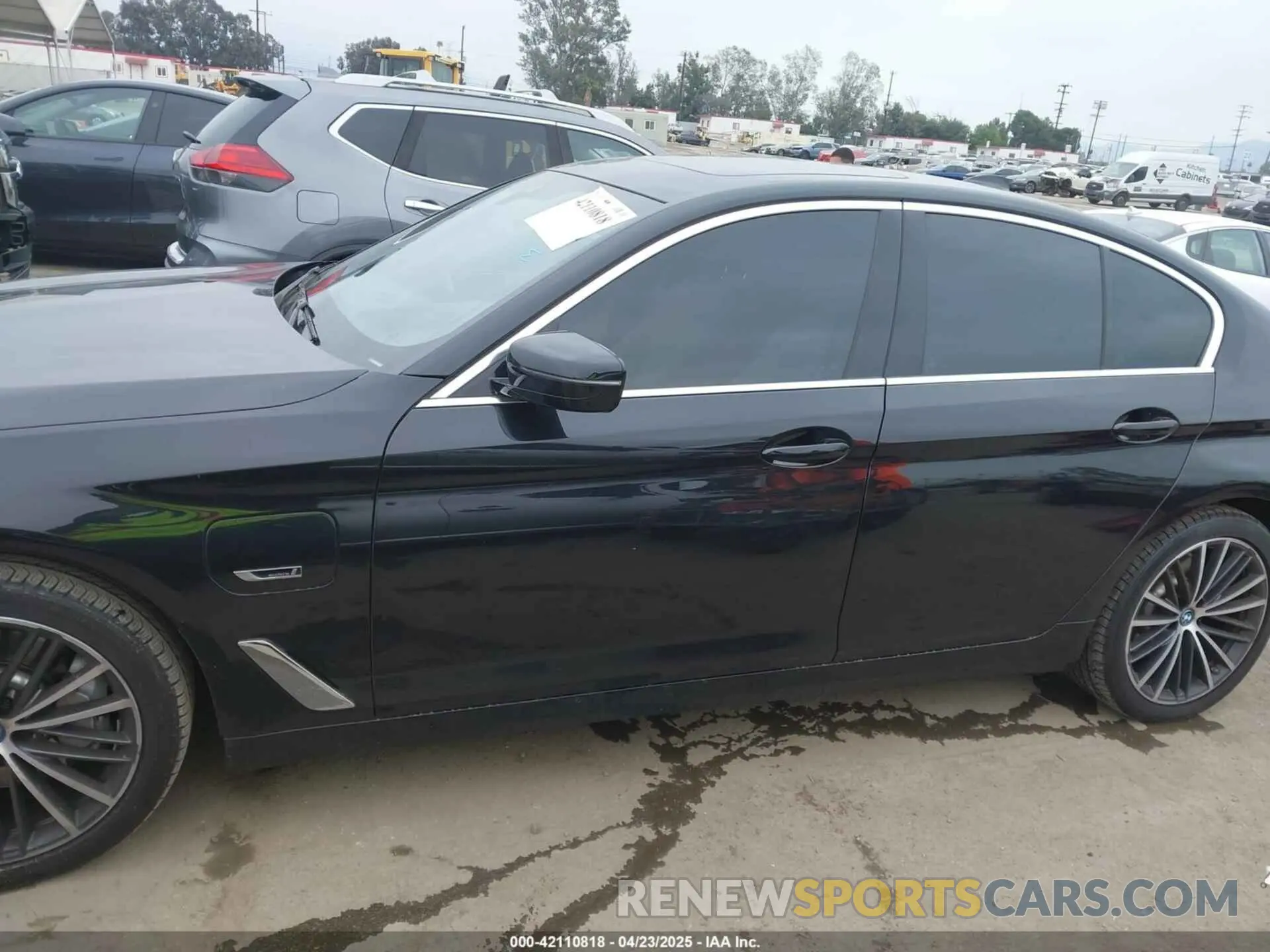 15 Photograph of a damaged car WBA13AG03PCM05556 BMW 530E 2023