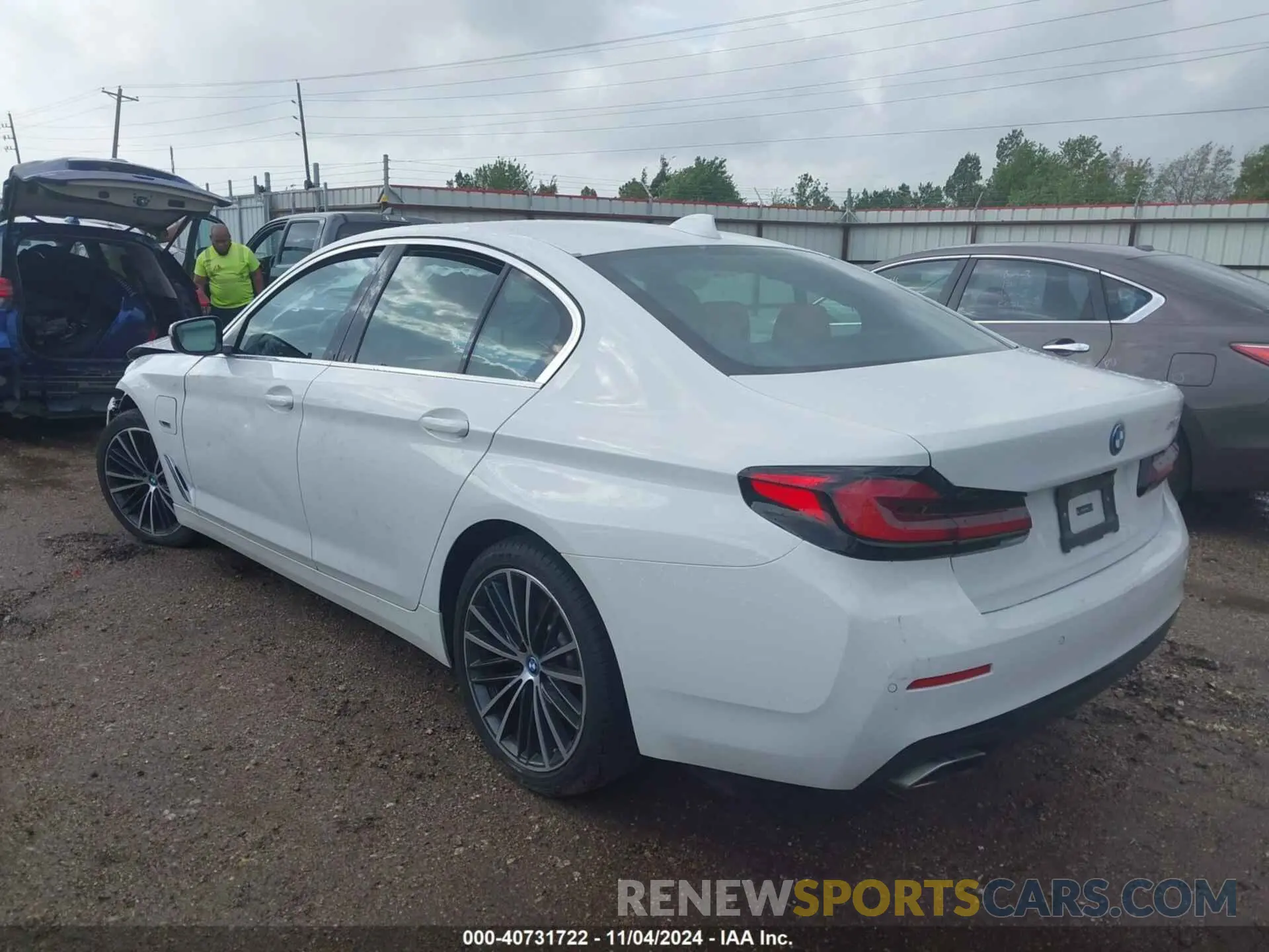 3 Photograph of a damaged car WBA13AG0XPCN68804 BMW 530E 2023