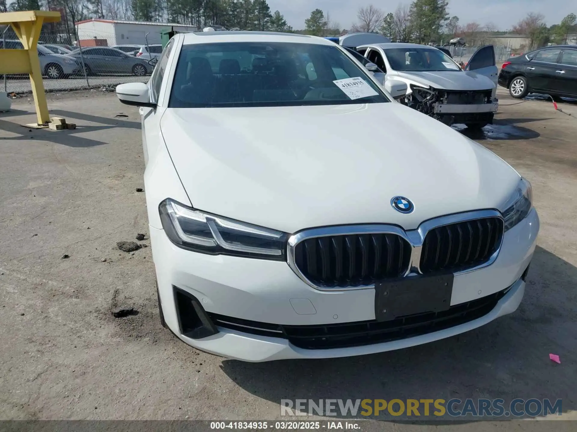6 Photograph of a damaged car WBA33AG07PCN61771 BMW 530E 2023