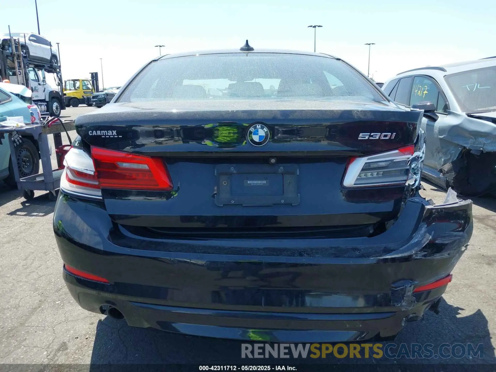 16 Photograph of a damaged car WBAJA5C51KWW02280 BMW 530I 2019