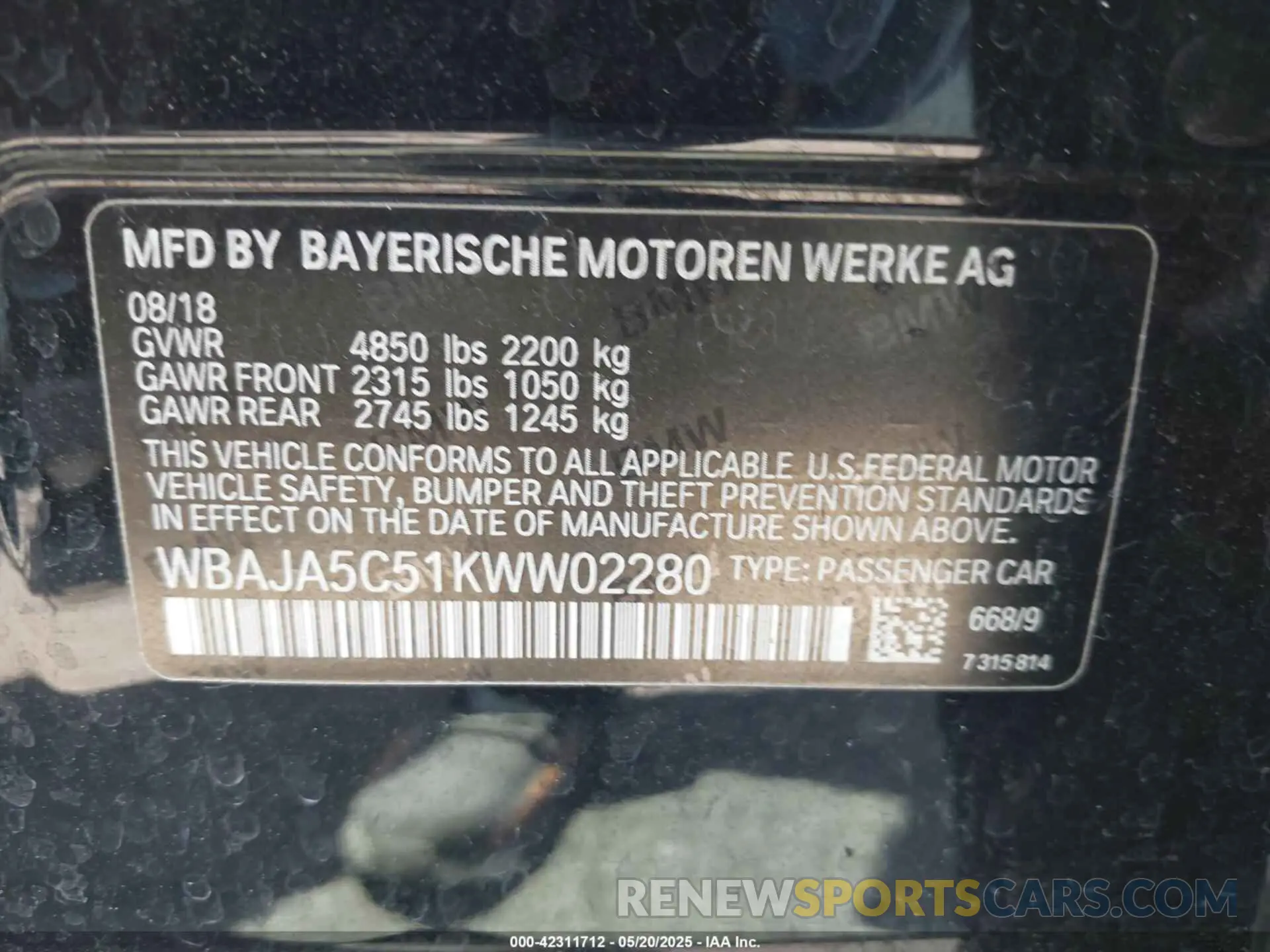 9 Photograph of a damaged car WBAJA5C51KWW02280 BMW 530I 2019