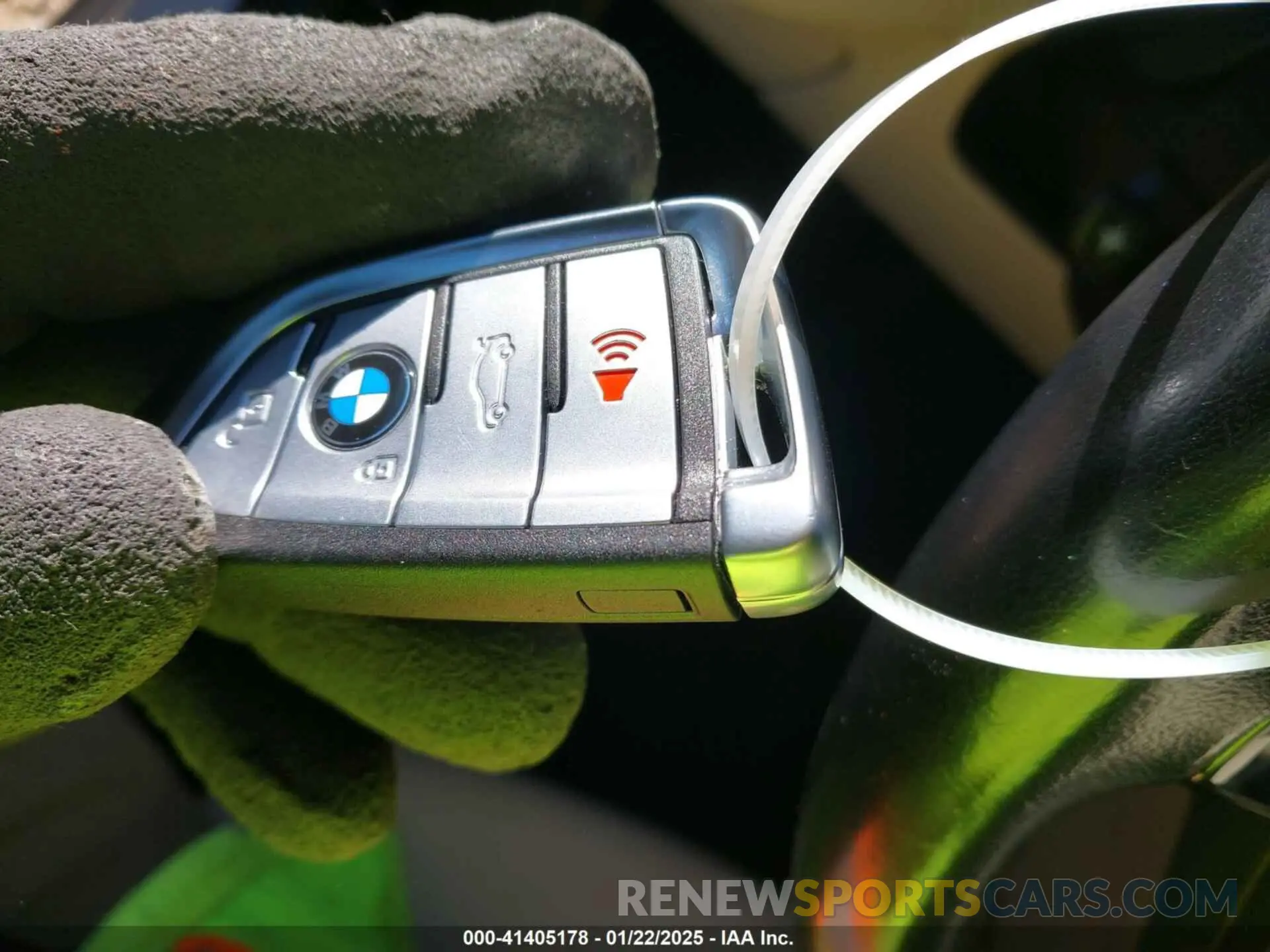 11 Photograph of a damaged car WBAJA5C51KWW09200 BMW 530I 2019