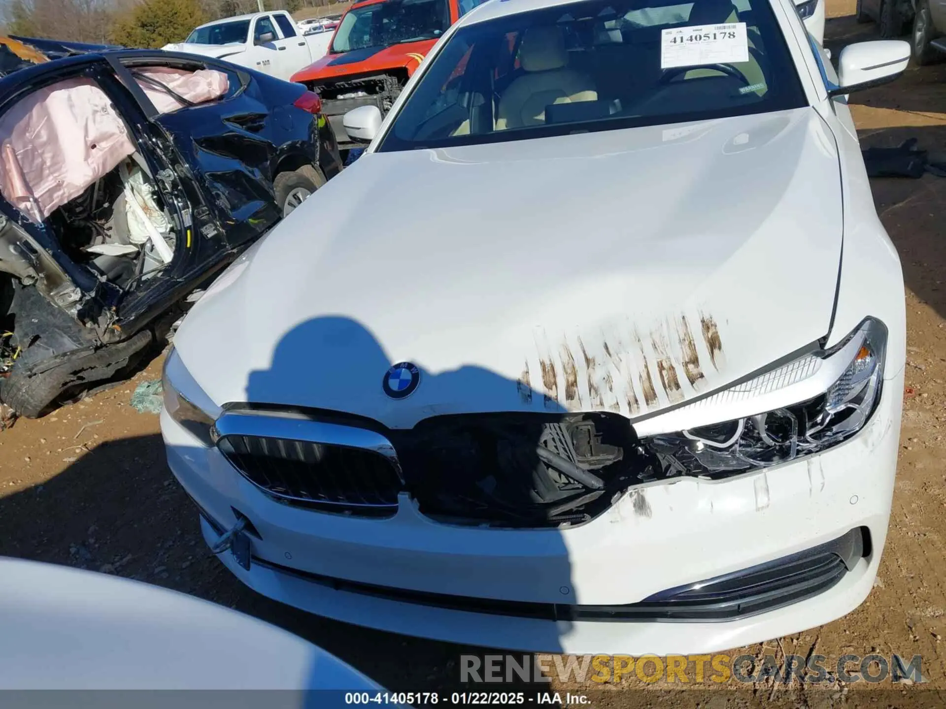 12 Photograph of a damaged car WBAJA5C51KWW09200 BMW 530I 2019