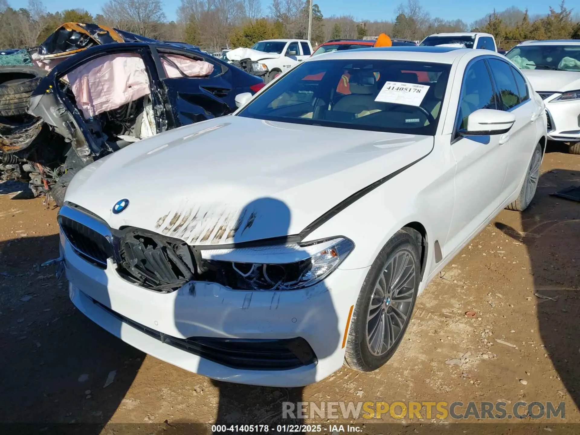 2 Photograph of a damaged car WBAJA5C51KWW09200 BMW 530I 2019