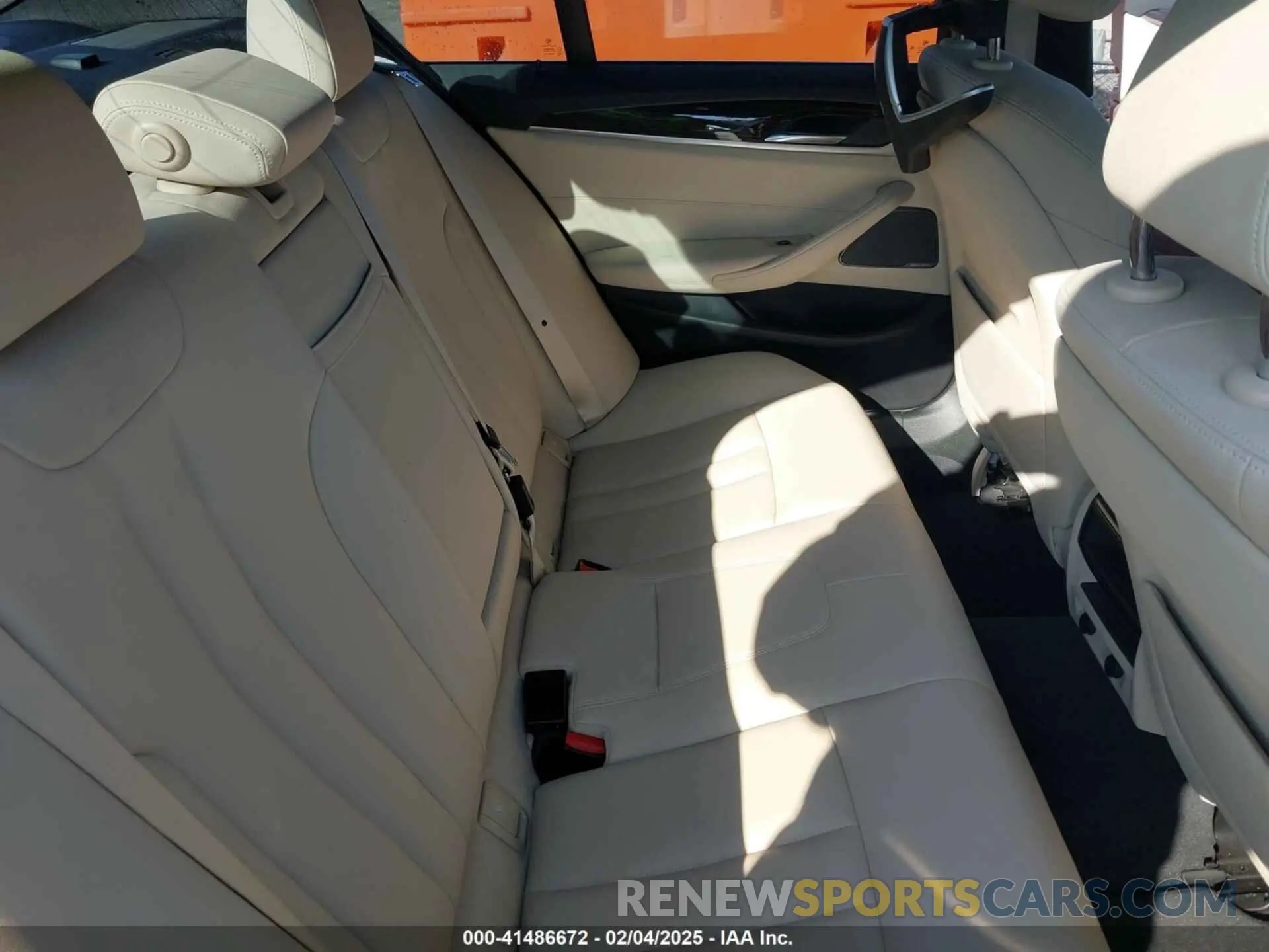 8 Photograph of a damaged car WBAJA5C51KWW24456 BMW 530I 2019
