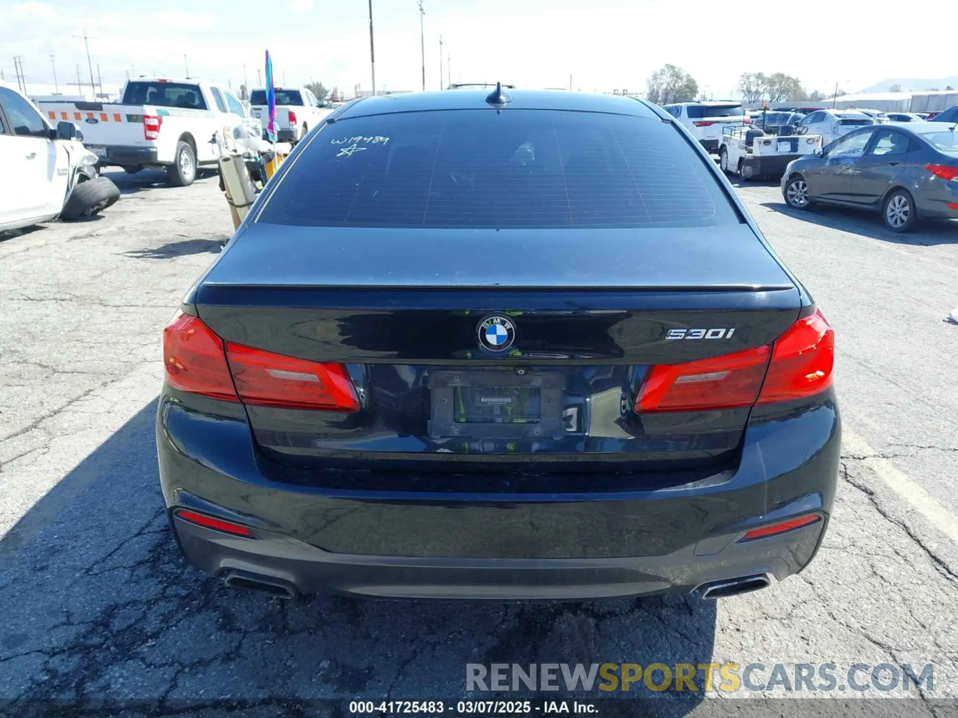 15 Photograph of a damaged car WBAJA5C52KWW19489 BMW 530I 2019