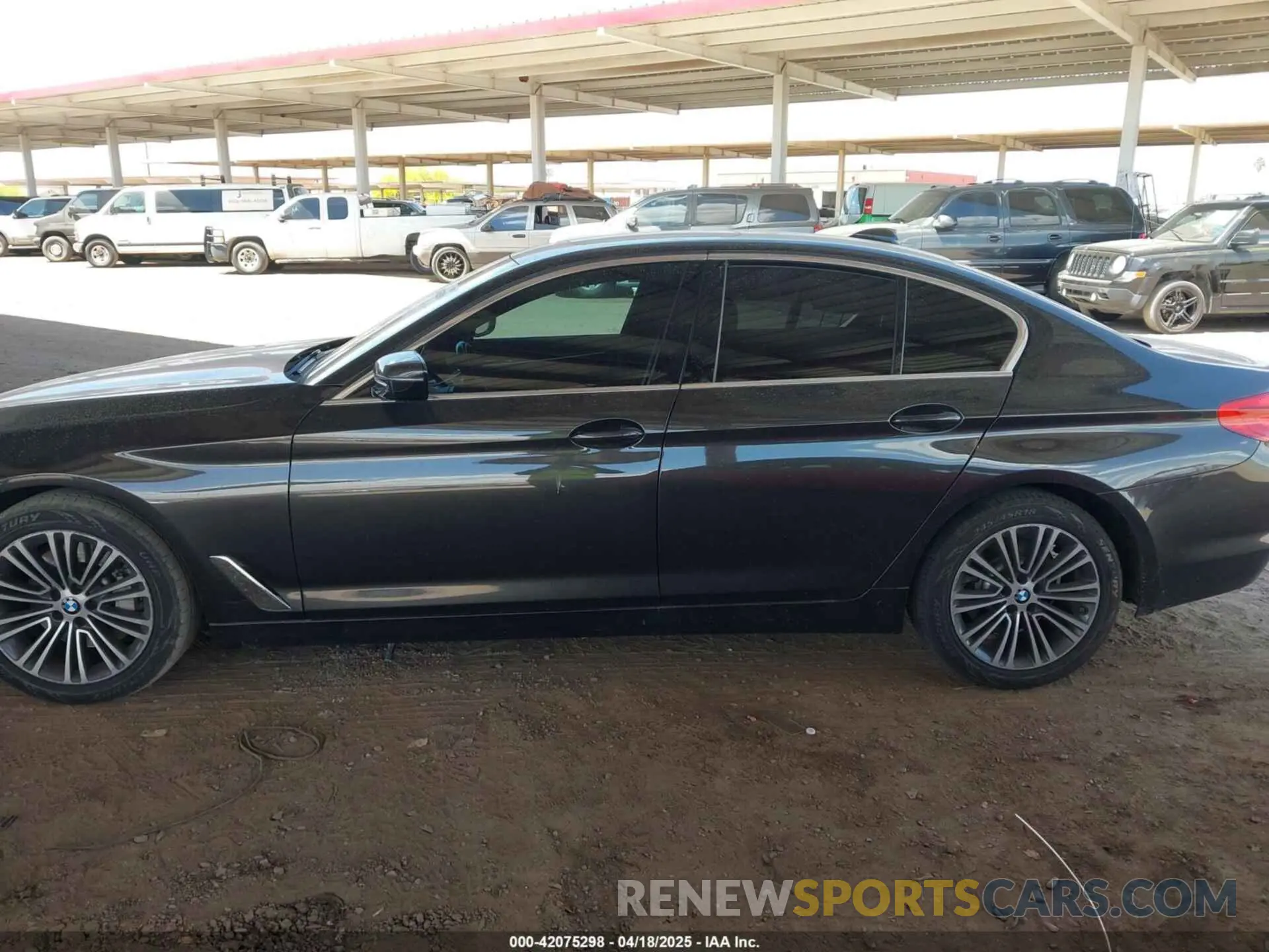 14 Photograph of a damaged car WBAJA5C52KWW20562 BMW 530I 2019