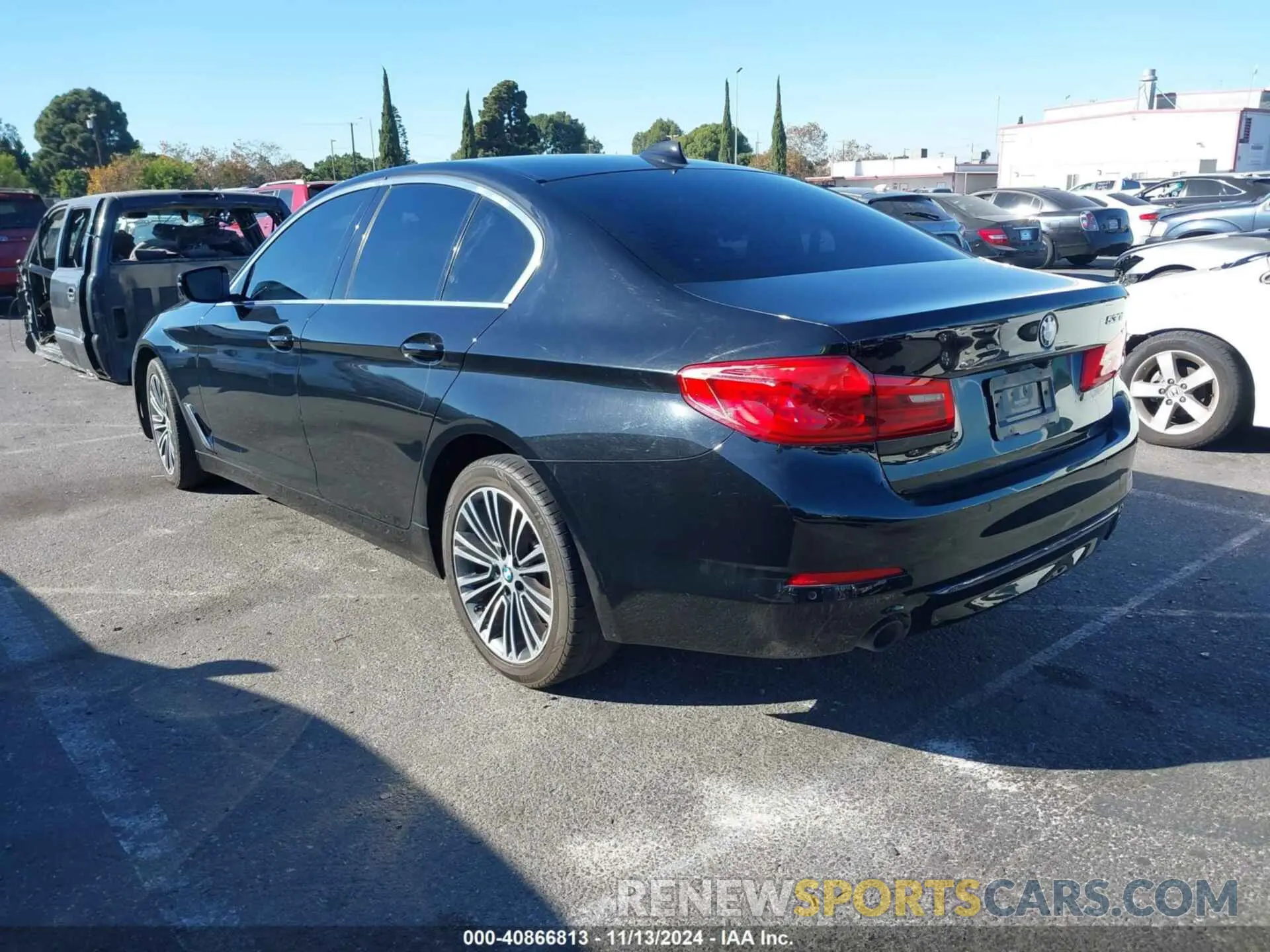 3 Photograph of a damaged car WBAJA5C53KBX86922 BMW 530I 2019