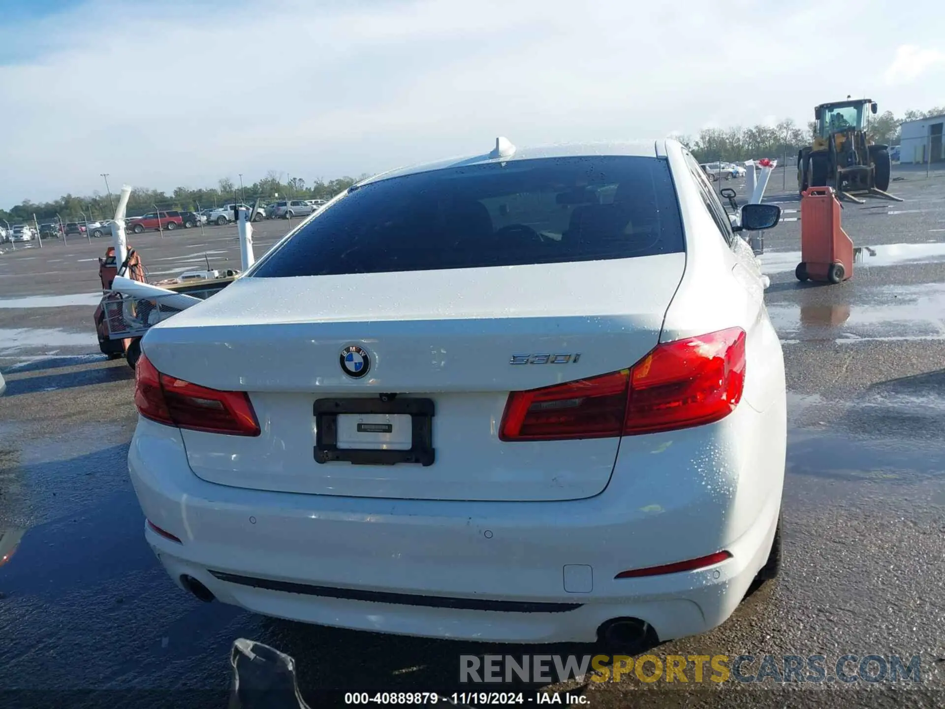 16 Photograph of a damaged car WBAJA5C54KWW38397 BMW 530I 2019