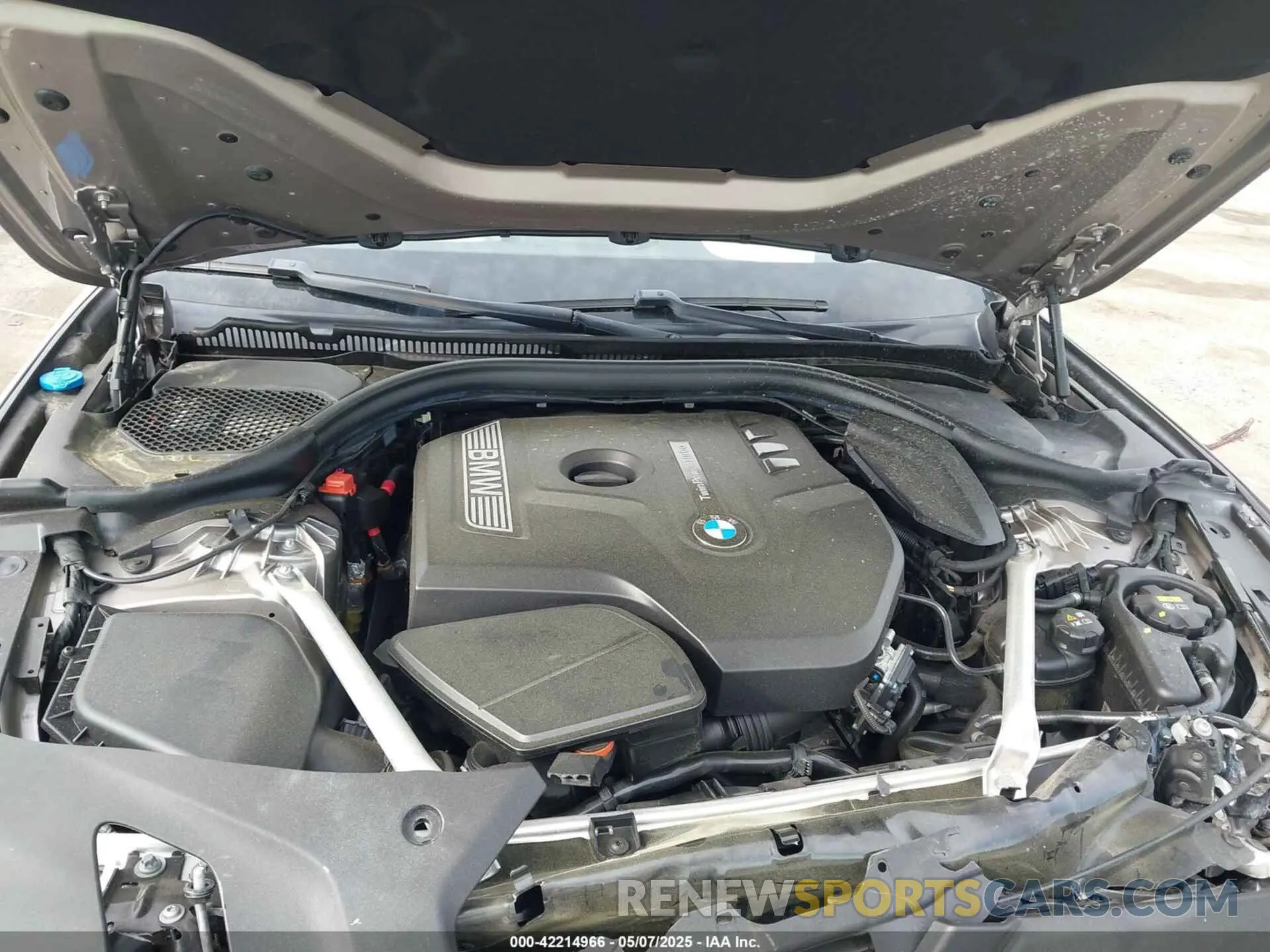 10 Photograph of a damaged car WBAJA5C56KWA58071 BMW 530I 2019
