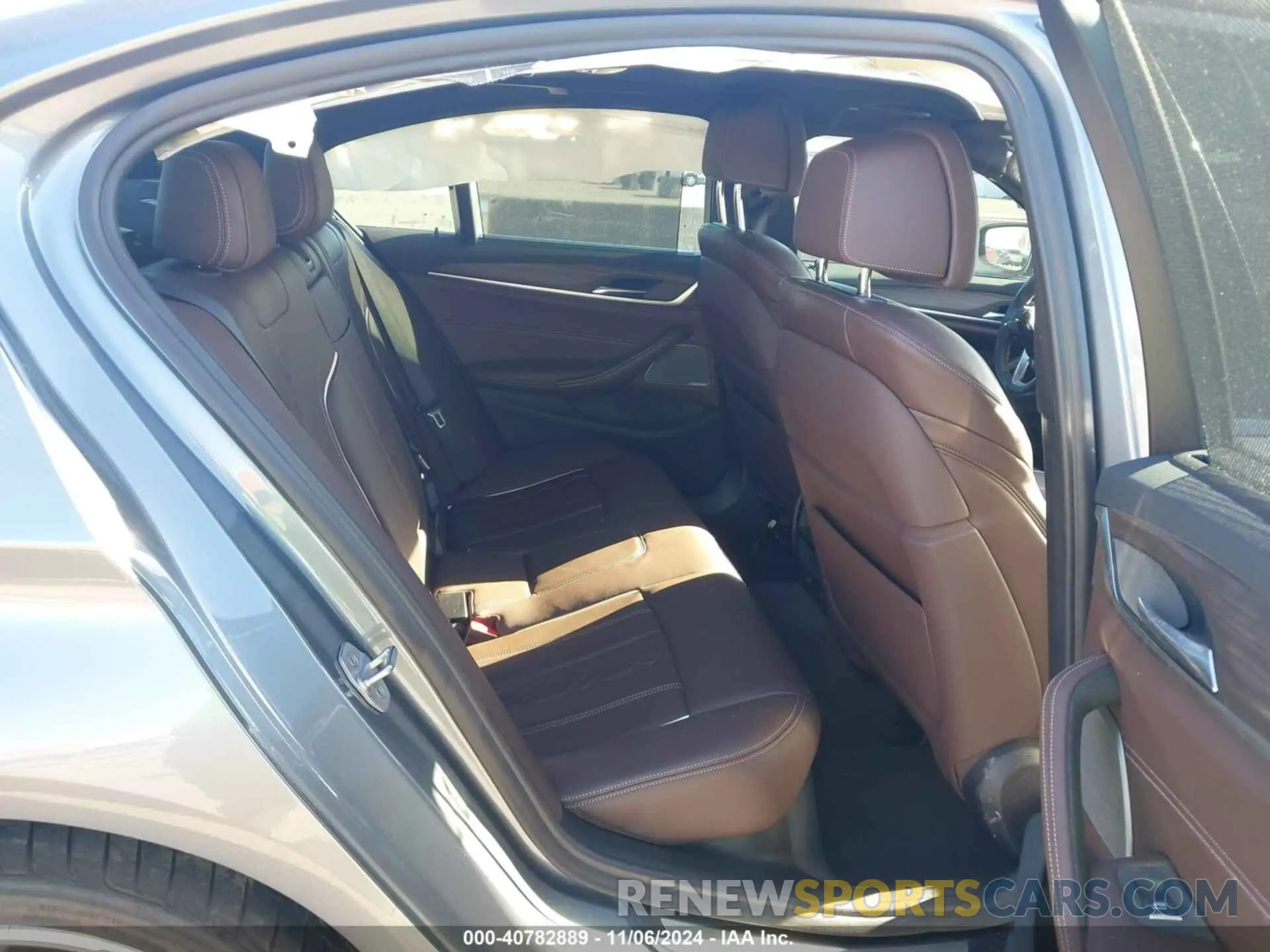 8 Photograph of a damaged car WBAJA5C58KWA57746 BMW 530I 2019