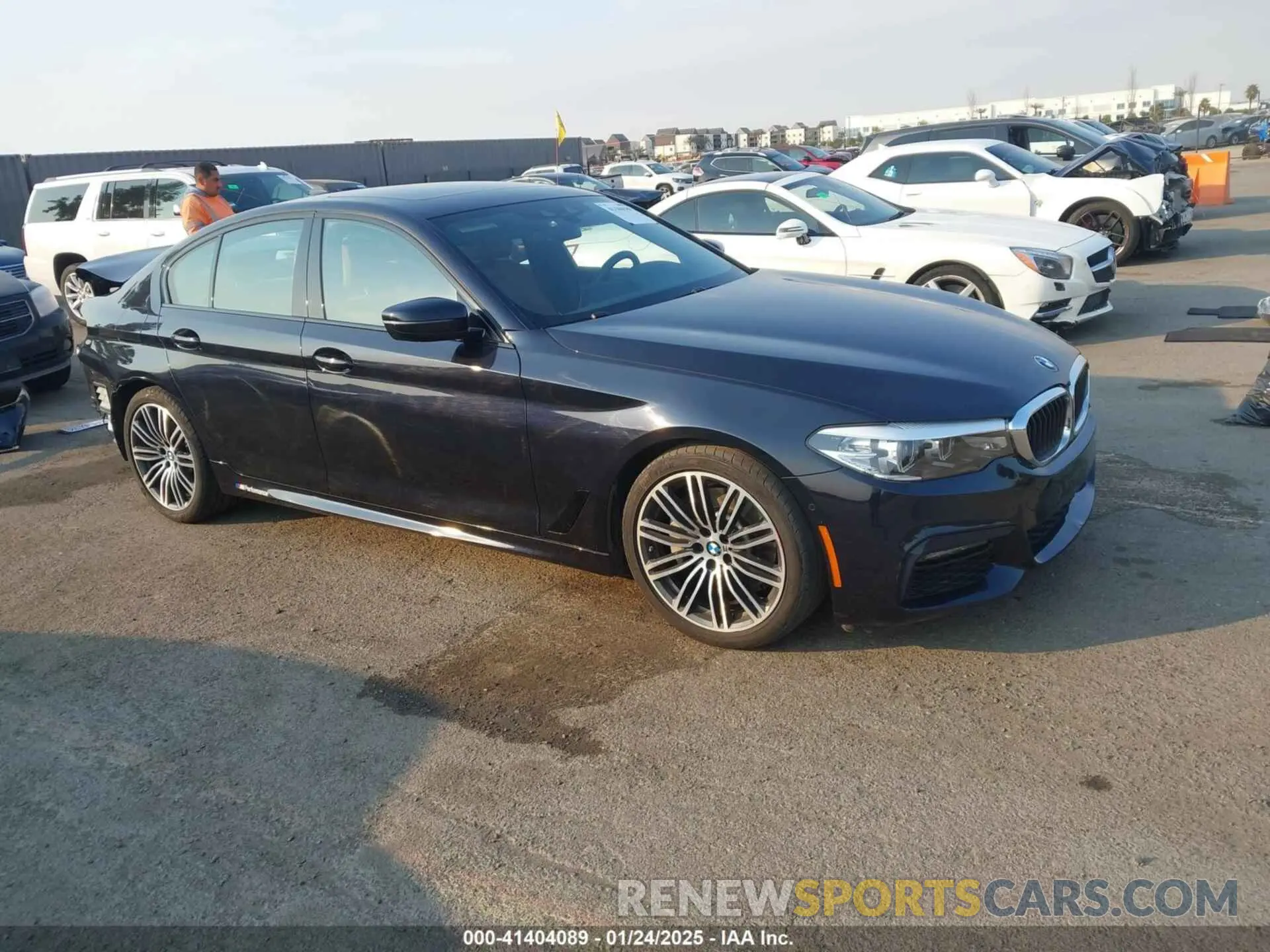 1 Photograph of a damaged car WBAJA5C58KWW46941 BMW 530I 2019