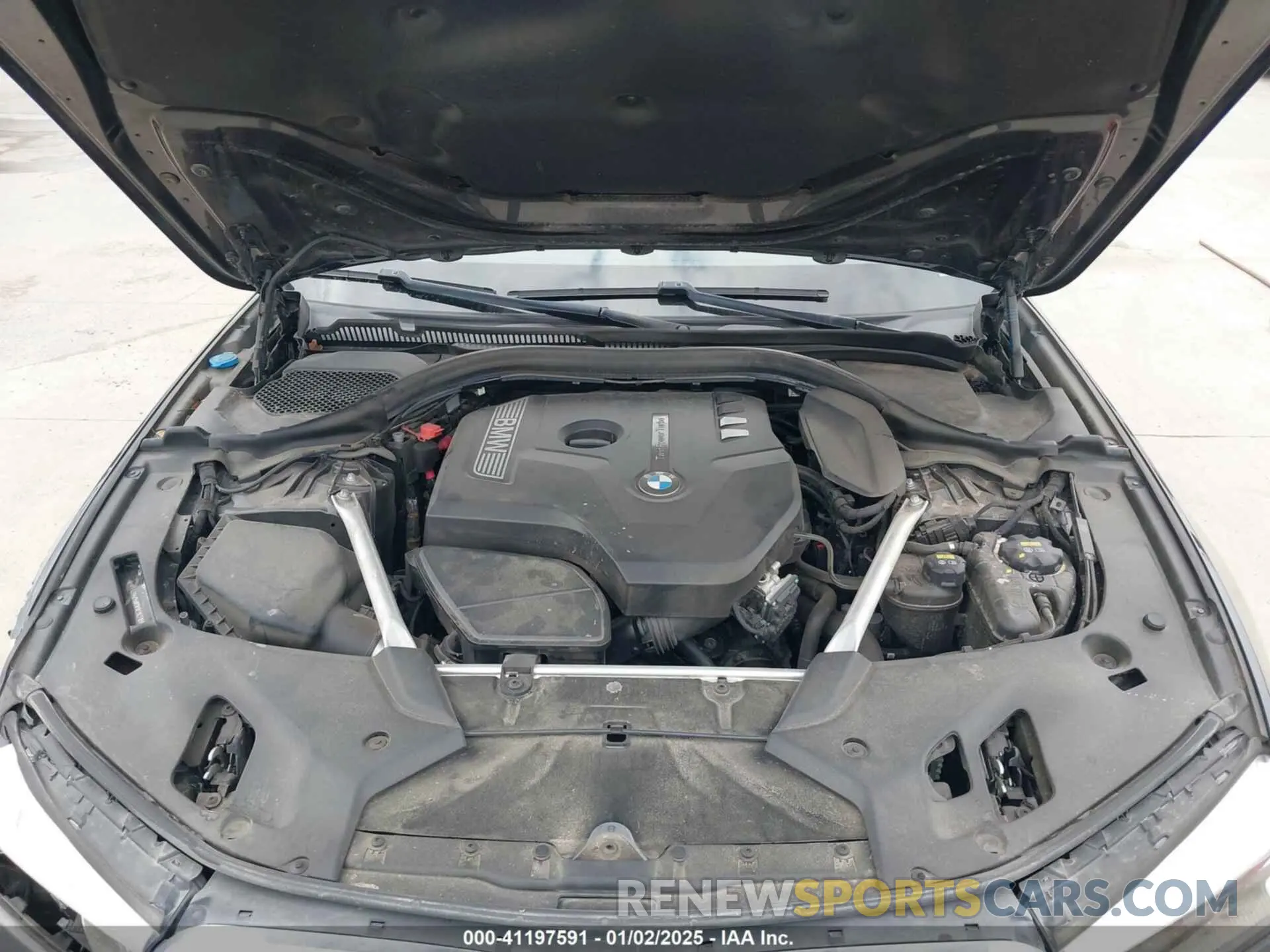 10 Photograph of a damaged car WBAJA5C59KWW29310 BMW 530I 2019