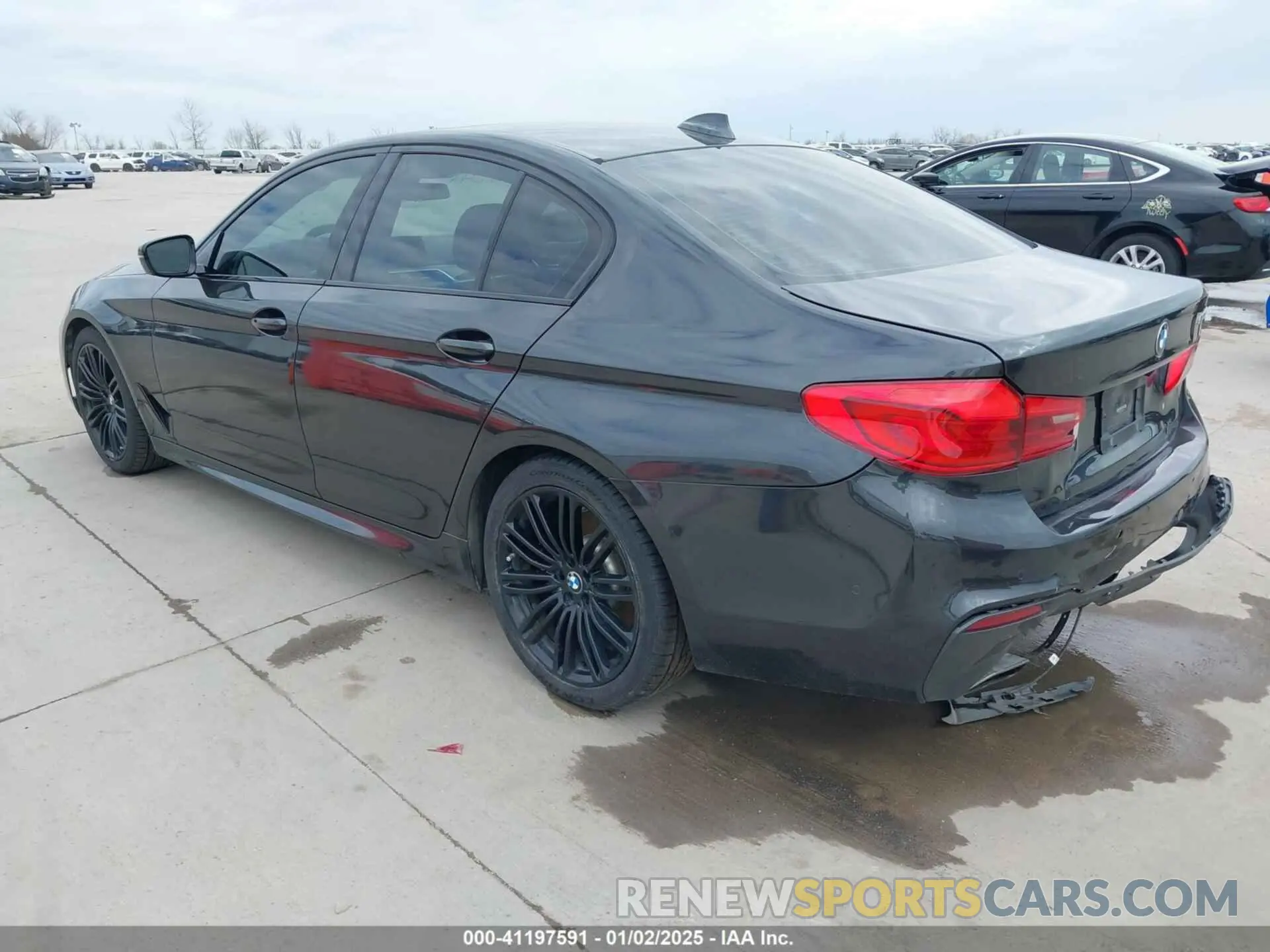 3 Photograph of a damaged car WBAJA5C59KWW29310 BMW 530I 2019