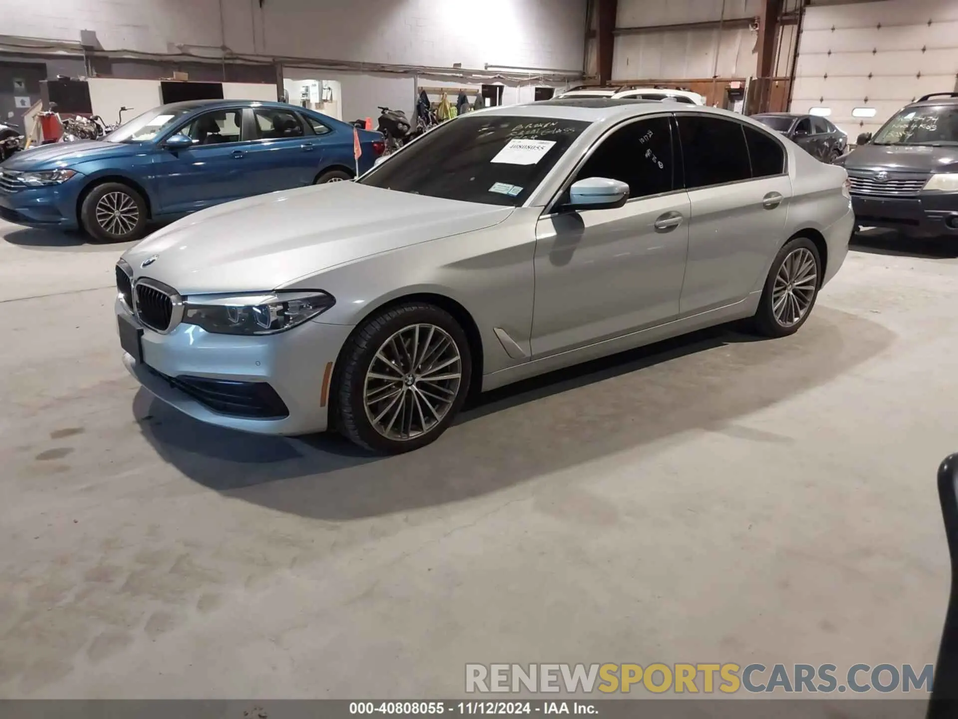 2 Photograph of a damaged car WBAJA5C59KWW35544 BMW 530I 2019