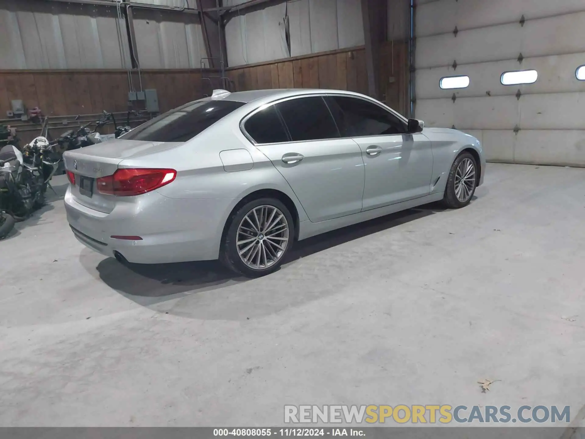 4 Photograph of a damaged car WBAJA5C59KWW35544 BMW 530I 2019