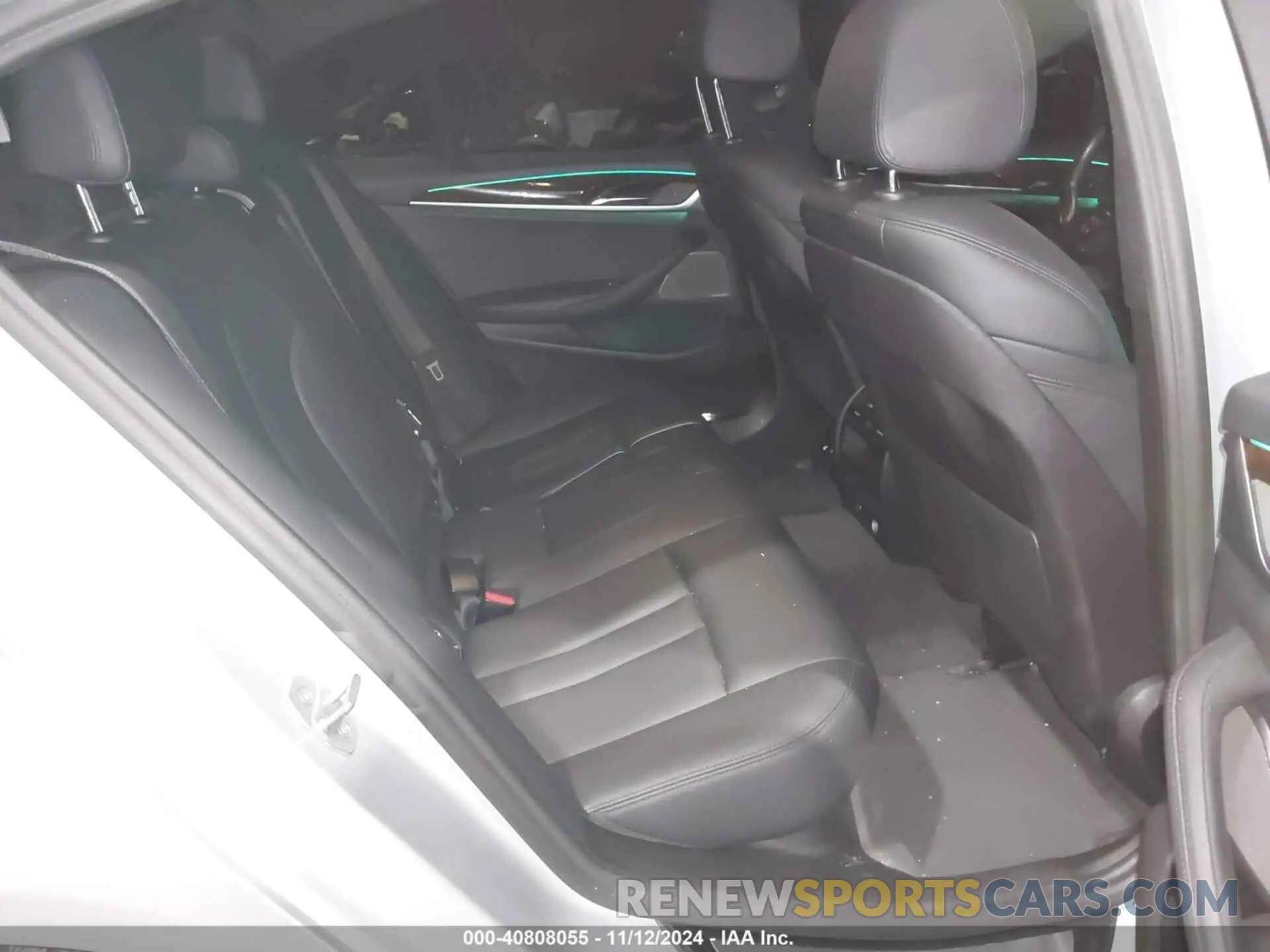 8 Photograph of a damaged car WBAJA5C59KWW35544 BMW 530I 2019