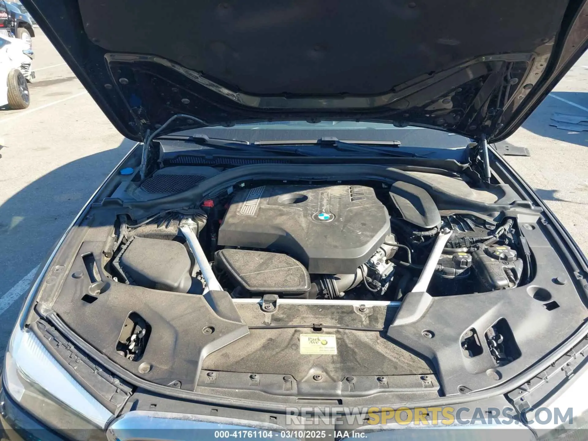 10 Photograph of a damaged car WBAJA7C50KG910787 BMW 530I 2019