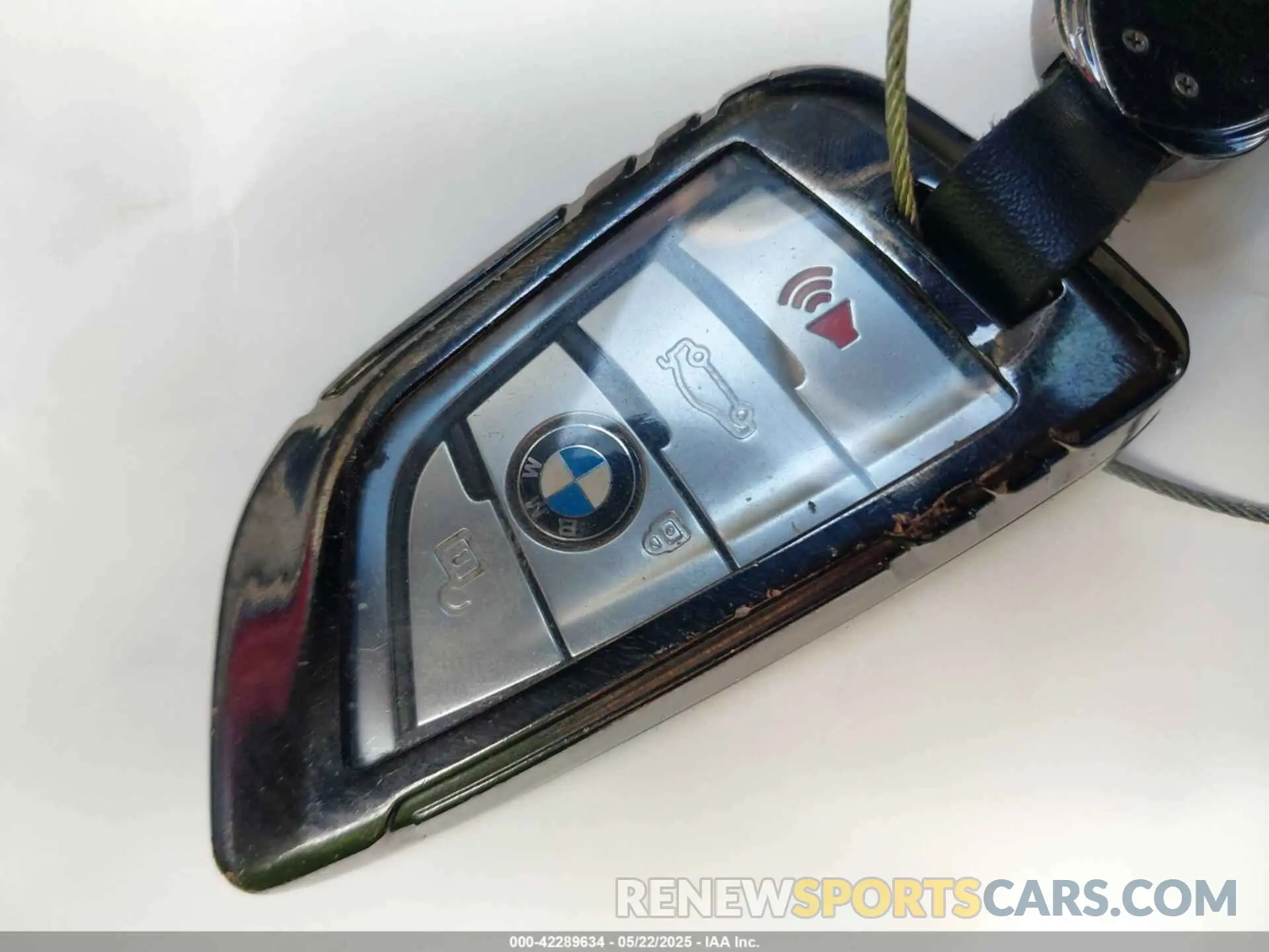 11 Photograph of a damaged car WBAJA7C50KWW17686 BMW 530I 2019