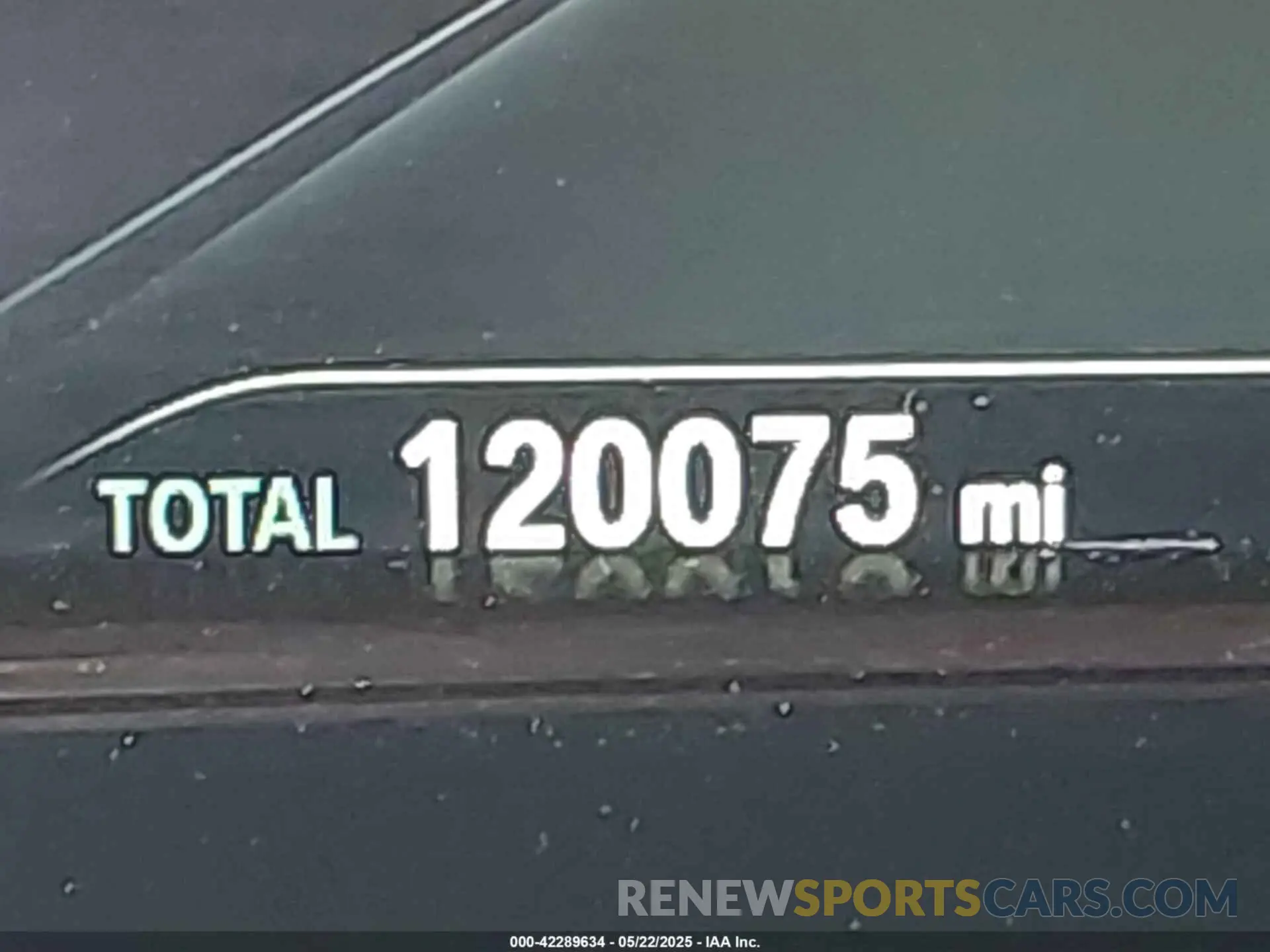 16 Photograph of a damaged car WBAJA7C50KWW17686 BMW 530I 2019