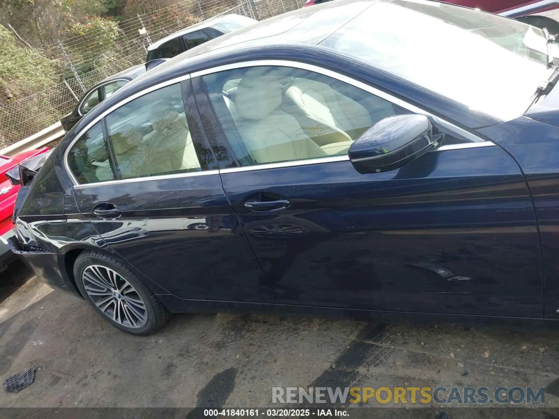 13 Photograph of a damaged car WBAJA7C50KWW48792 BMW 530I 2019