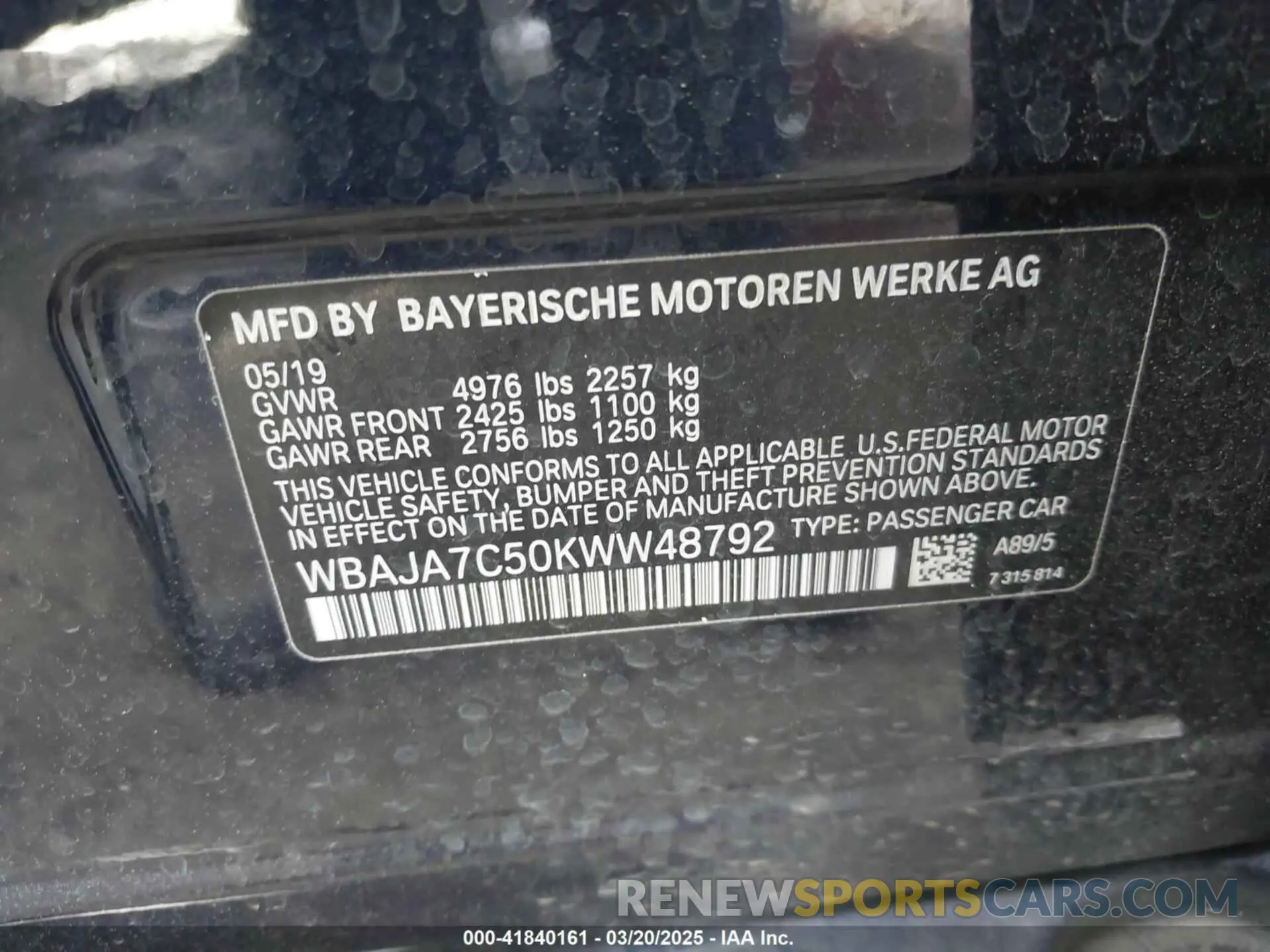 9 Photograph of a damaged car WBAJA7C50KWW48792 BMW 530I 2019