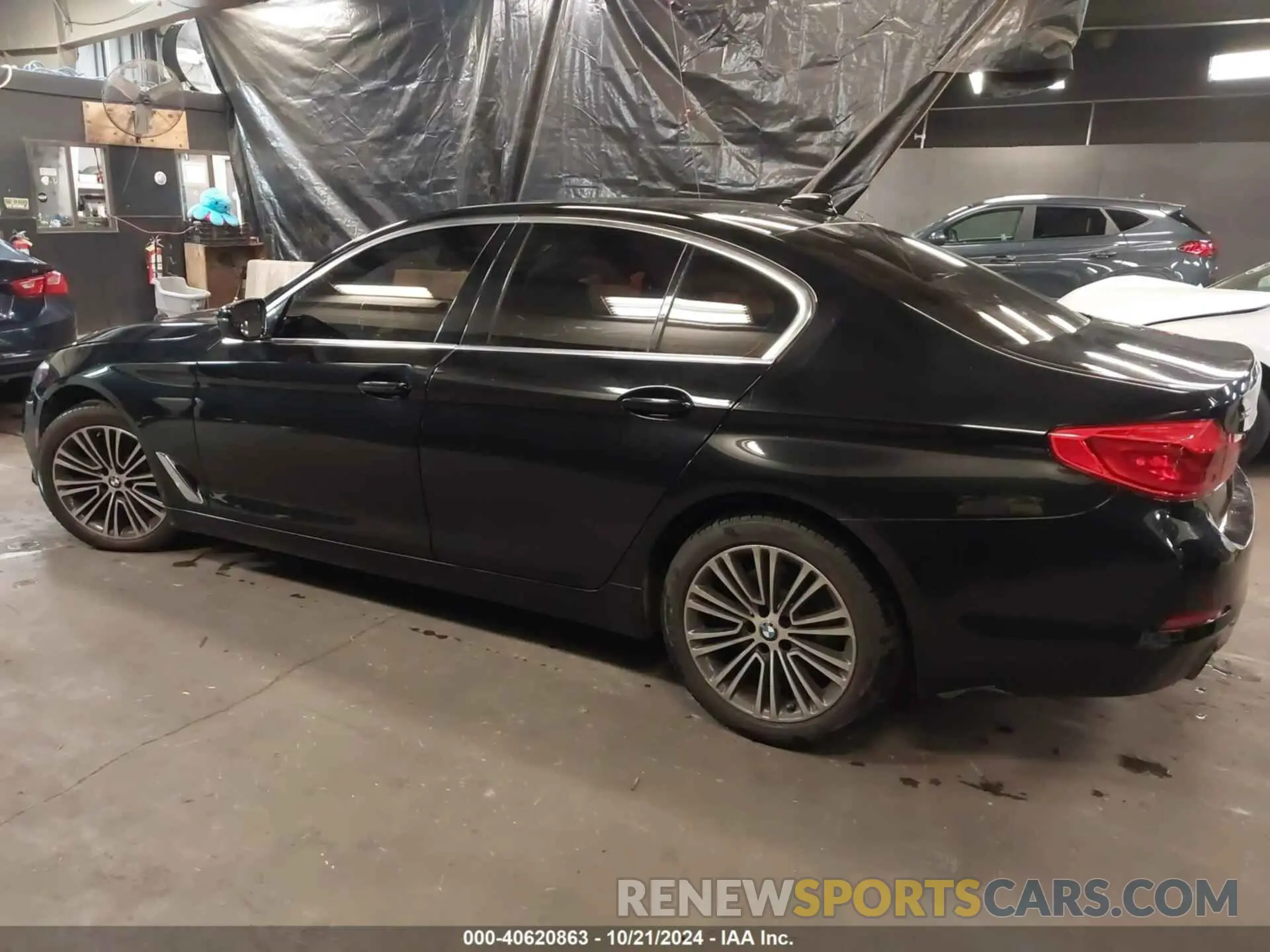 3 Photograph of a damaged car WBAJA7C53KG912503 BMW 530I 2019