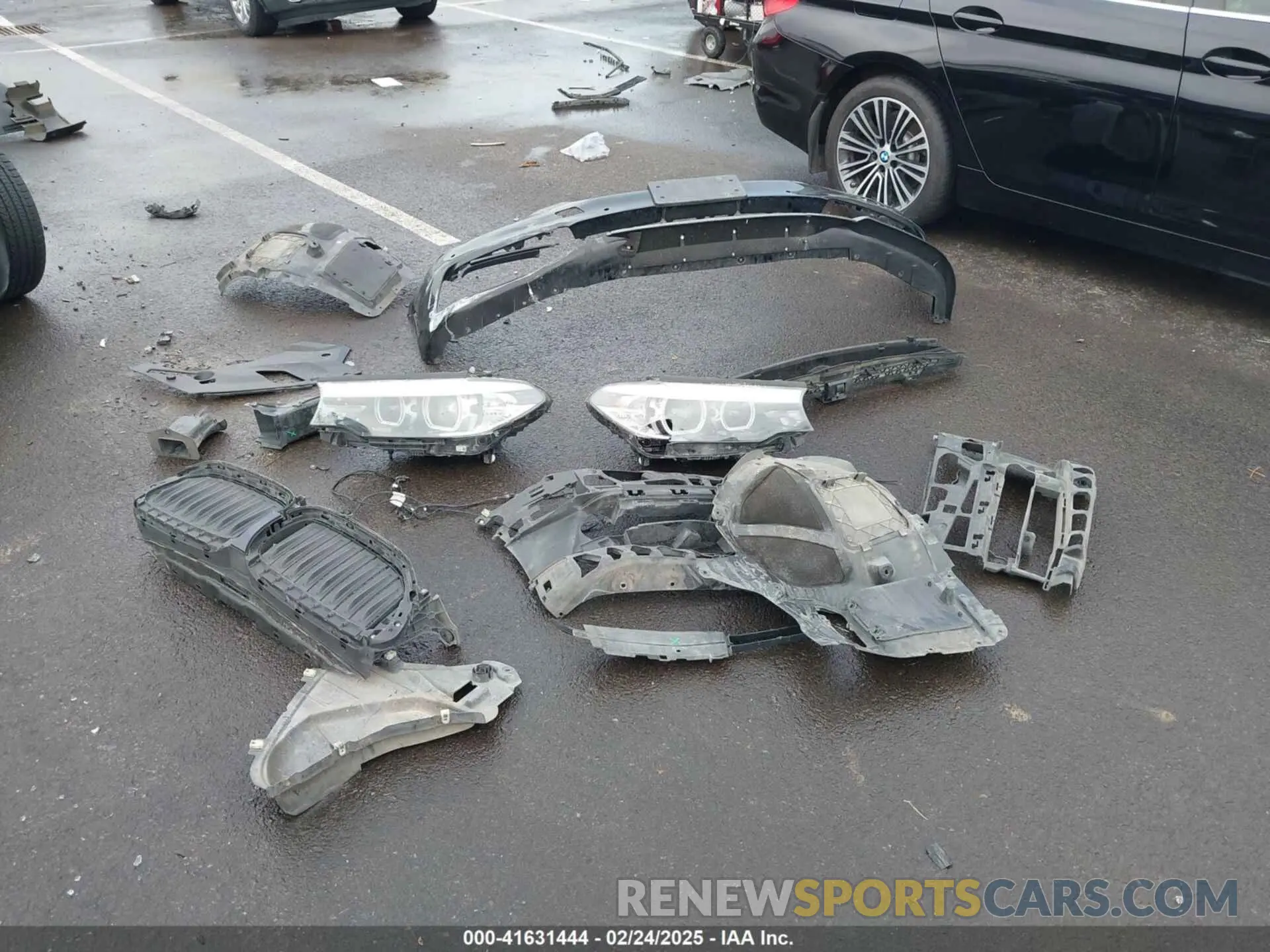 12 Photograph of a damaged car WBAJA7C54KWW07260 BMW 530I 2019