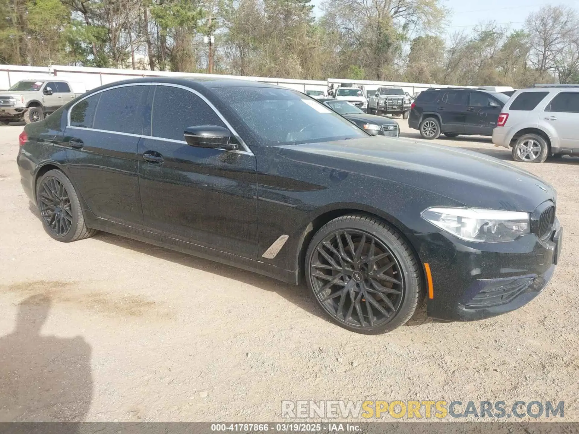 1 Photograph of a damaged car WBAJA7C54KWW17612 BMW 530I 2019