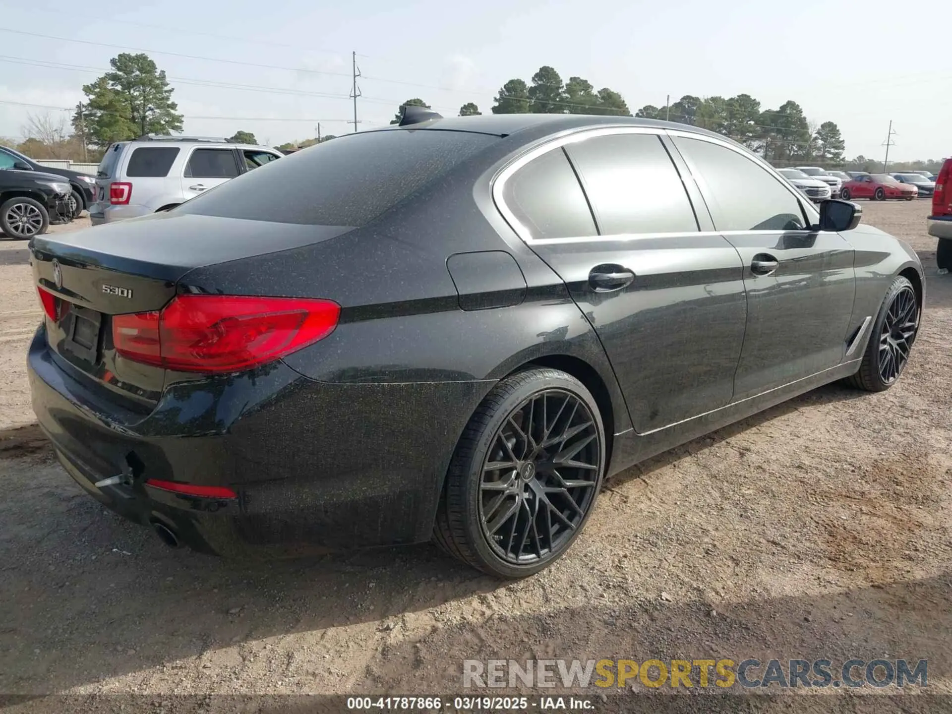 4 Photograph of a damaged car WBAJA7C54KWW17612 BMW 530I 2019