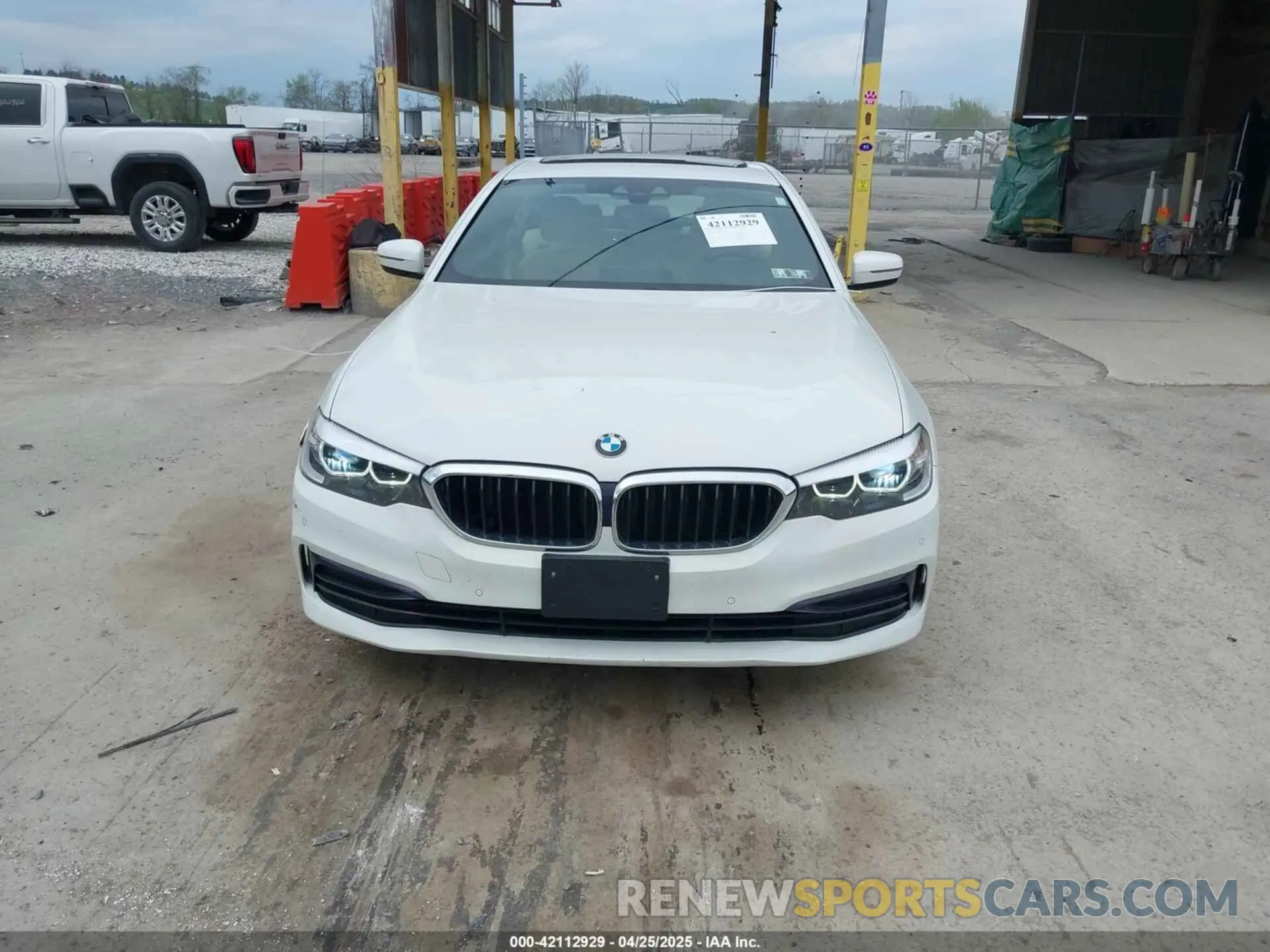12 Photograph of a damaged car WBAJA7C54KWW17660 BMW 530I 2019