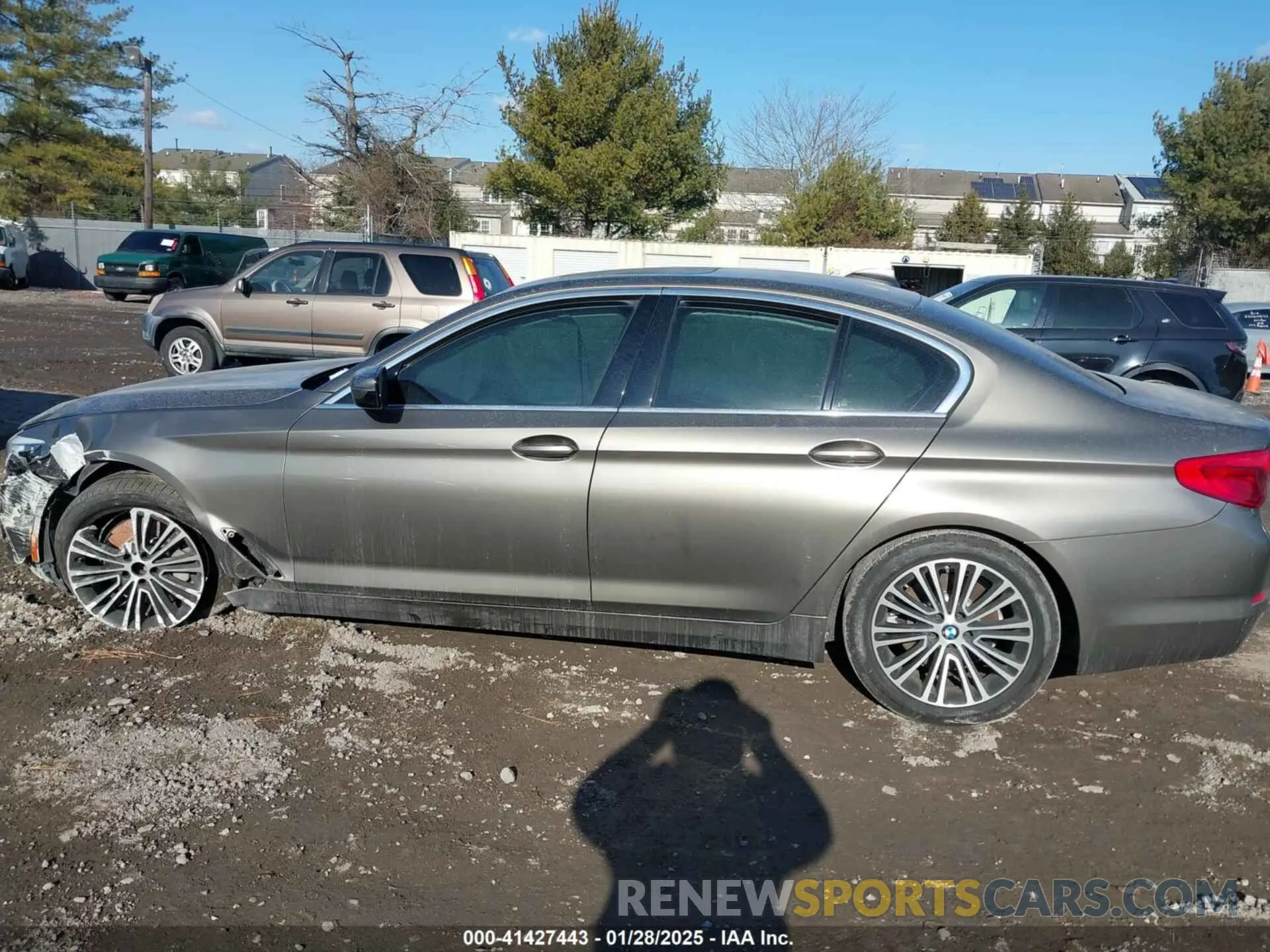 13 Photograph of a damaged car WBAJA7C54KWW40517 BMW 530I 2019