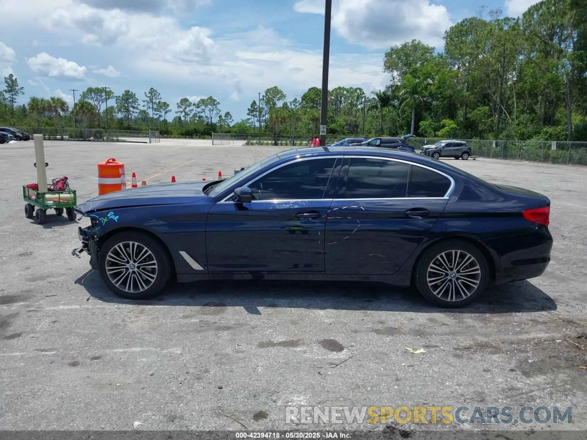 15 Photograph of a damaged car WBAJA7C56KG911605 BMW 530I 2019