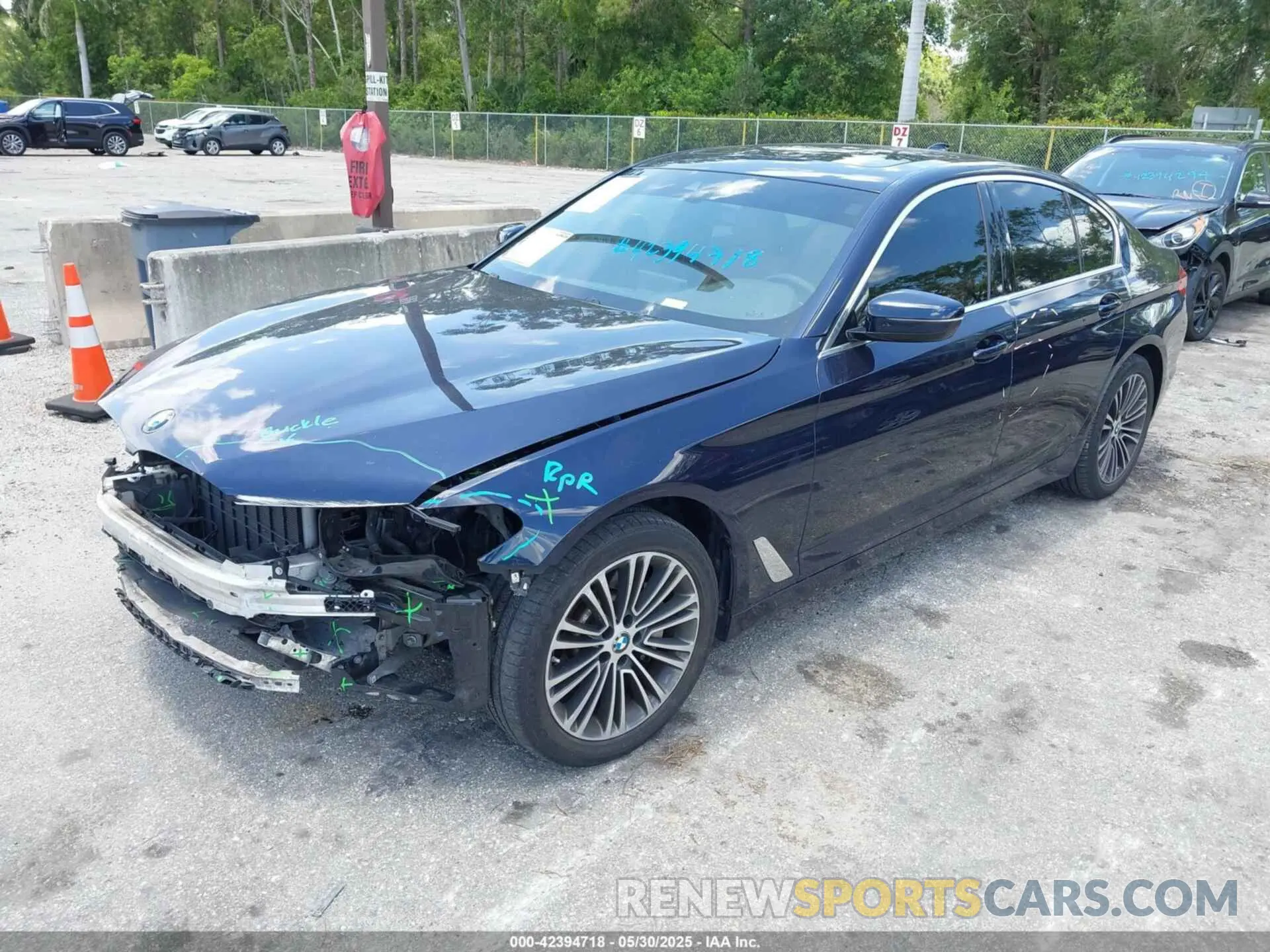 2 Photograph of a damaged car WBAJA7C56KG911605 BMW 530I 2019