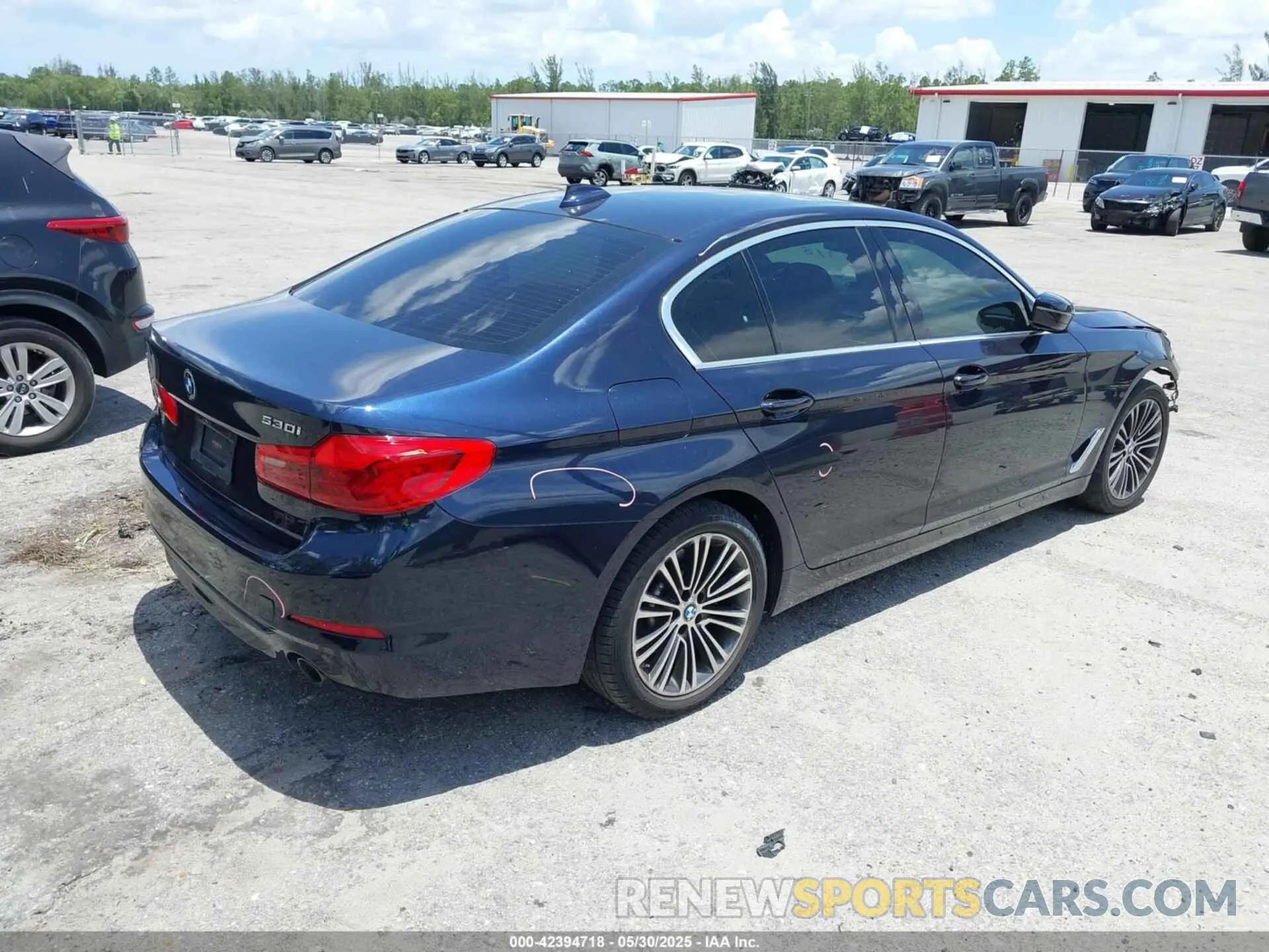 4 Photograph of a damaged car WBAJA7C56KG911605 BMW 530I 2019