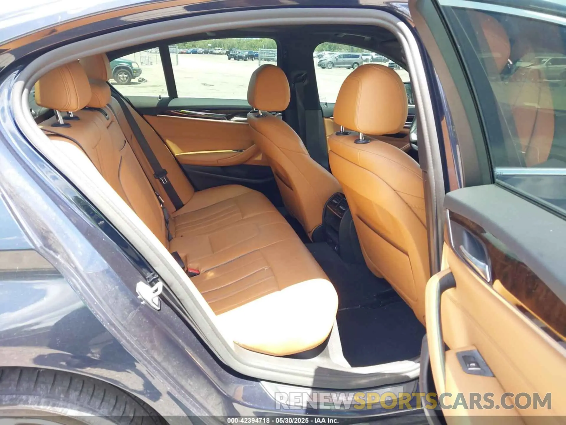 8 Photograph of a damaged car WBAJA7C56KG911605 BMW 530I 2019