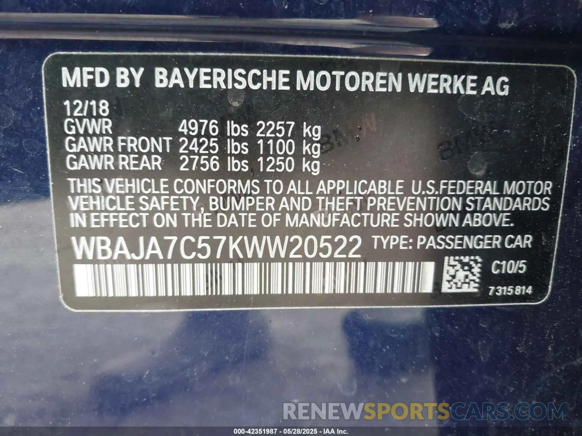 9 Photograph of a damaged car WBAJA7C57KWW20522 BMW 530I 2019