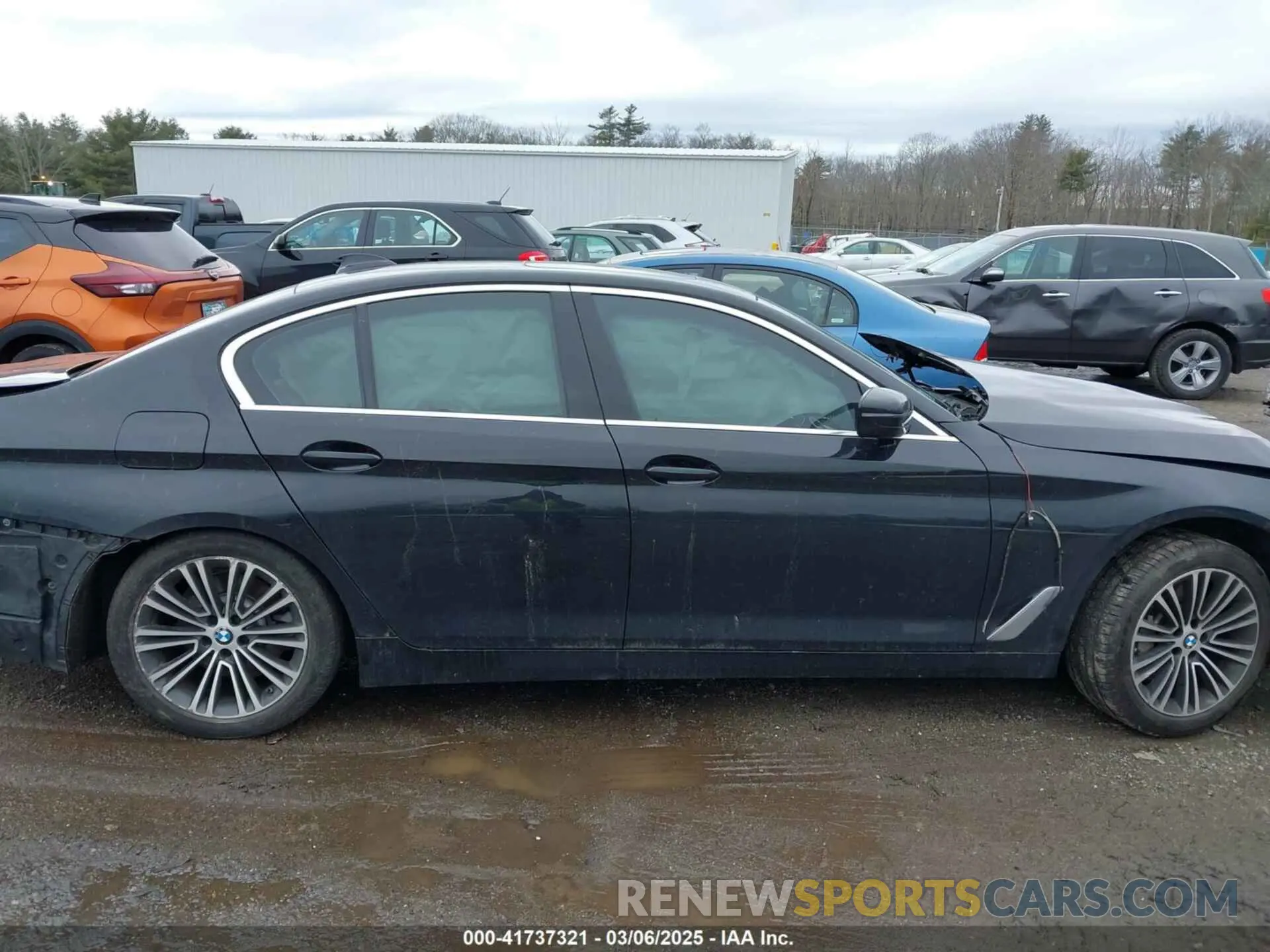 14 Photograph of a damaged car WBAJA7C58KG911699 BMW 530I 2019