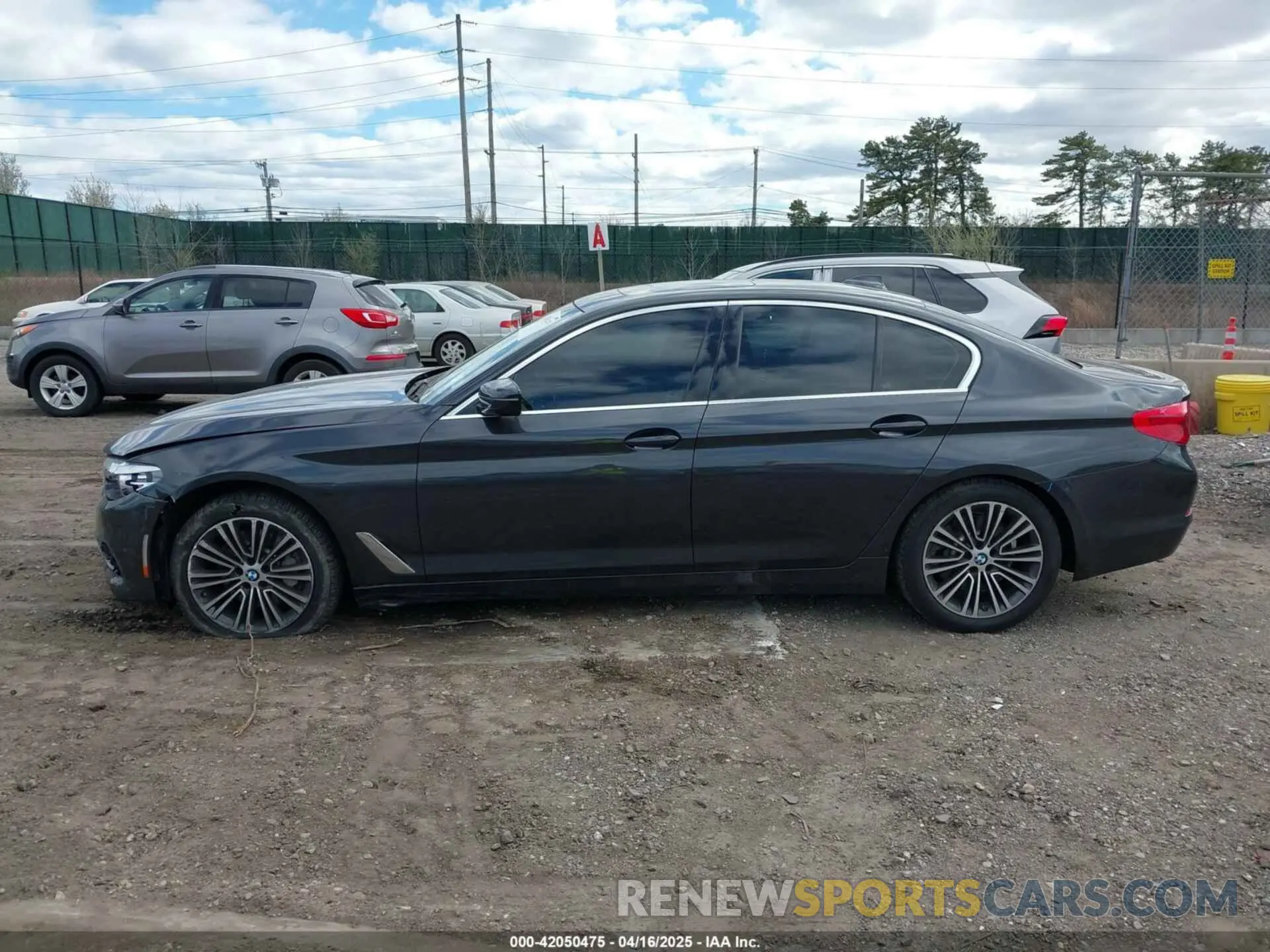 14 Photograph of a damaged car WBAJA7C59KG911176 BMW 530I 2019