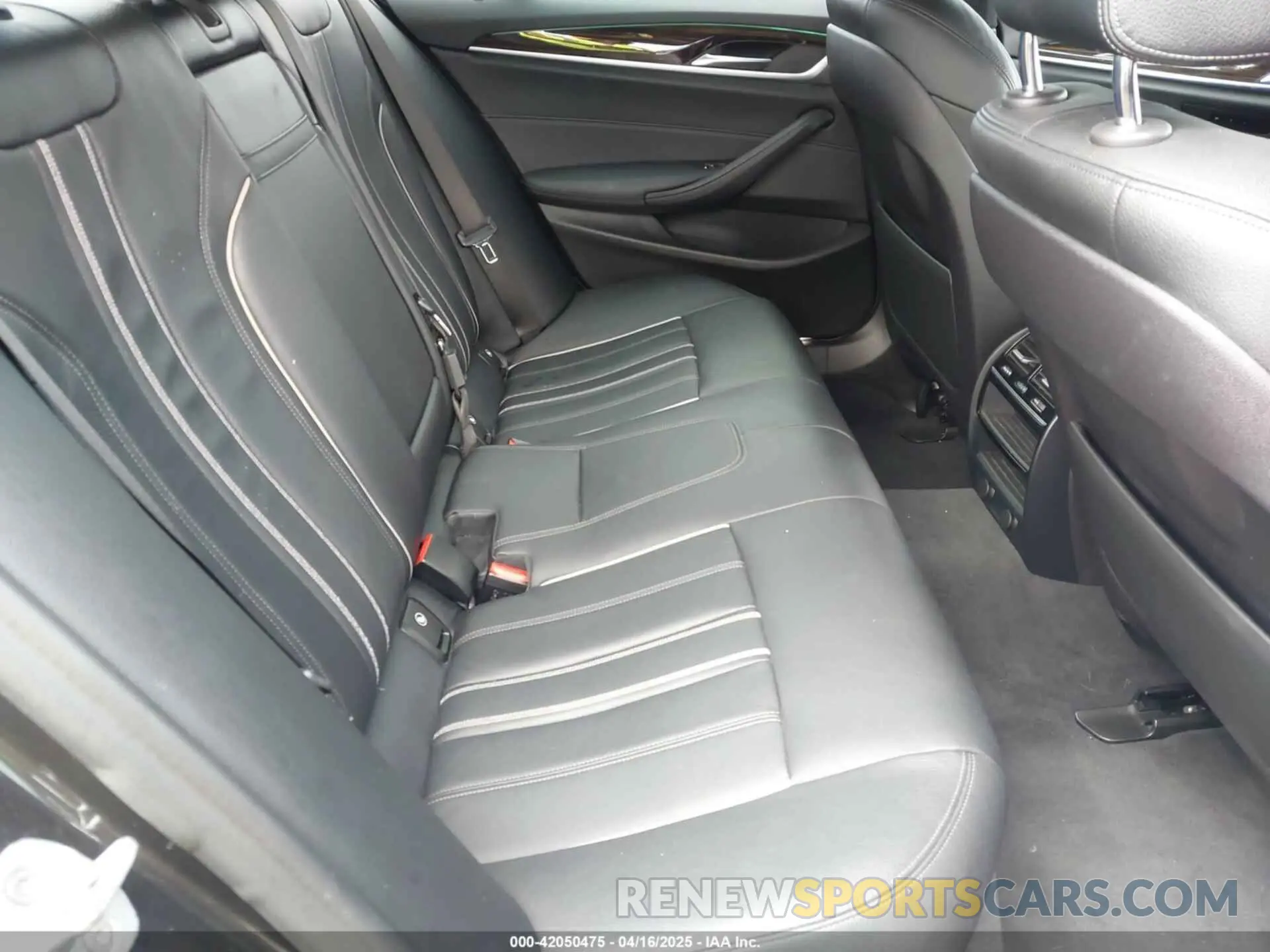 8 Photograph of a damaged car WBAJA7C59KG911176 BMW 530I 2019