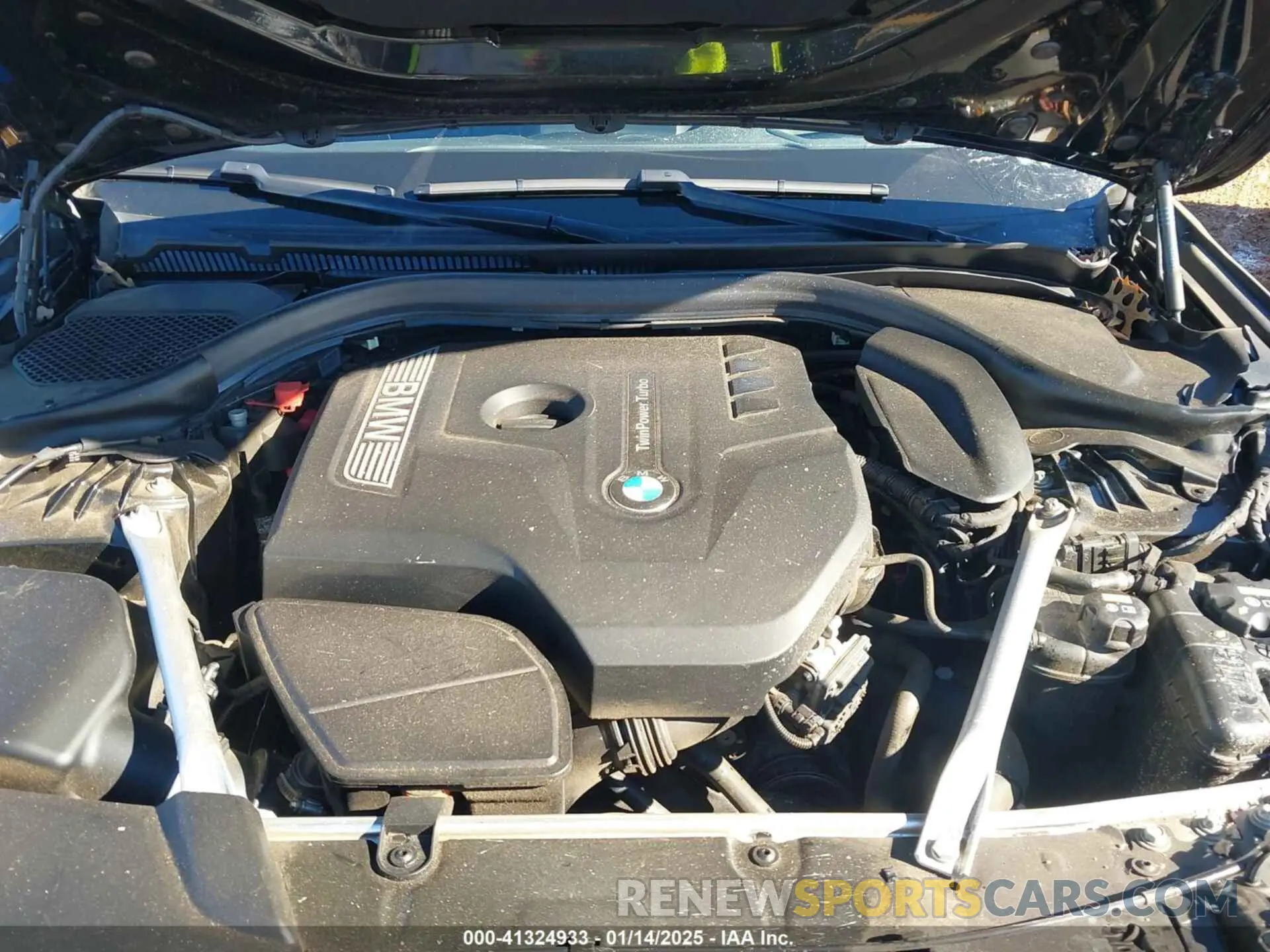 10 Photograph of a damaged car WBAJA7C5XKG911056 BMW 530I 2019