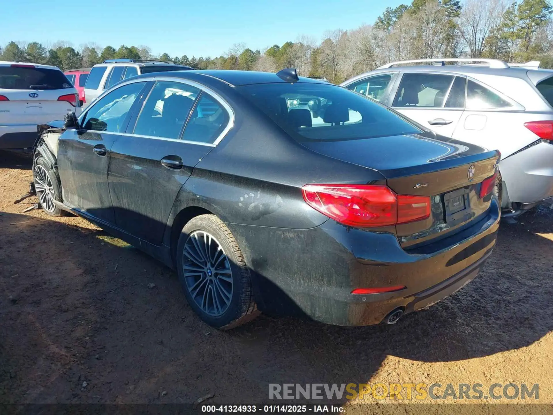 3 Photograph of a damaged car WBAJA7C5XKG911056 BMW 530I 2019