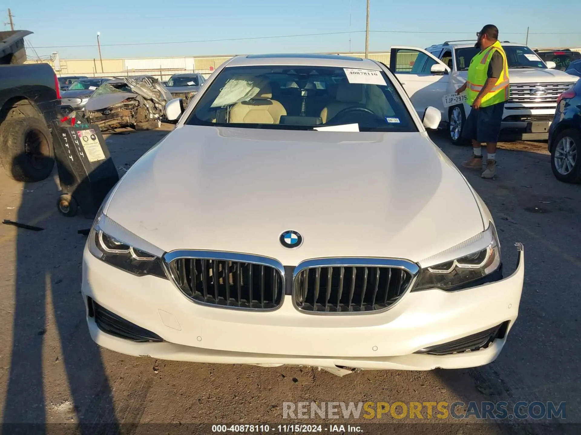 12 Photograph of a damaged car WBAJR3C00LWW61761 BMW 530I 2020