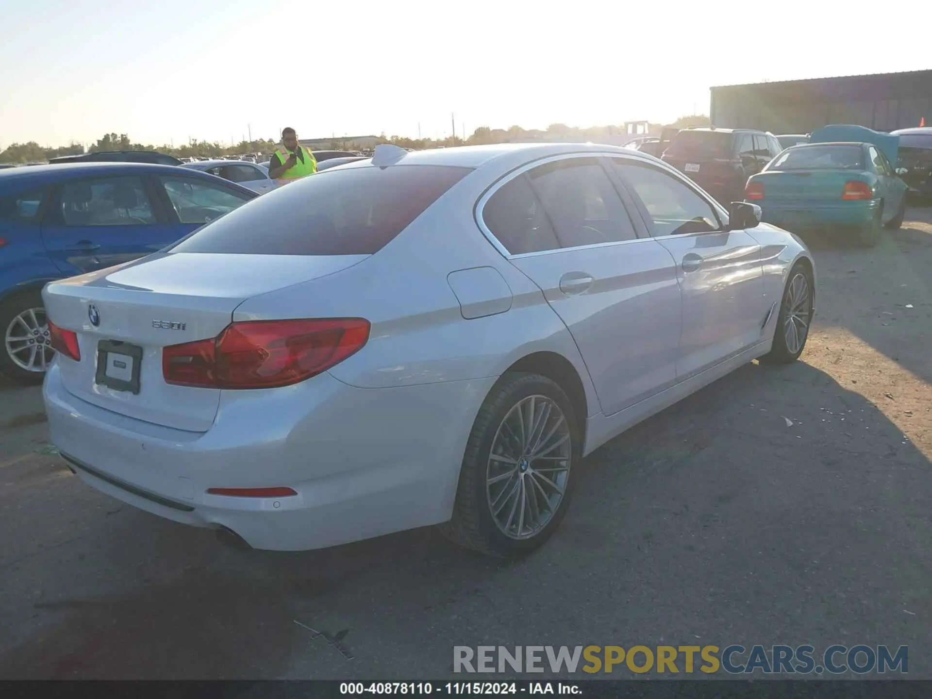 4 Photograph of a damaged car WBAJR3C00LWW61761 BMW 530I 2020