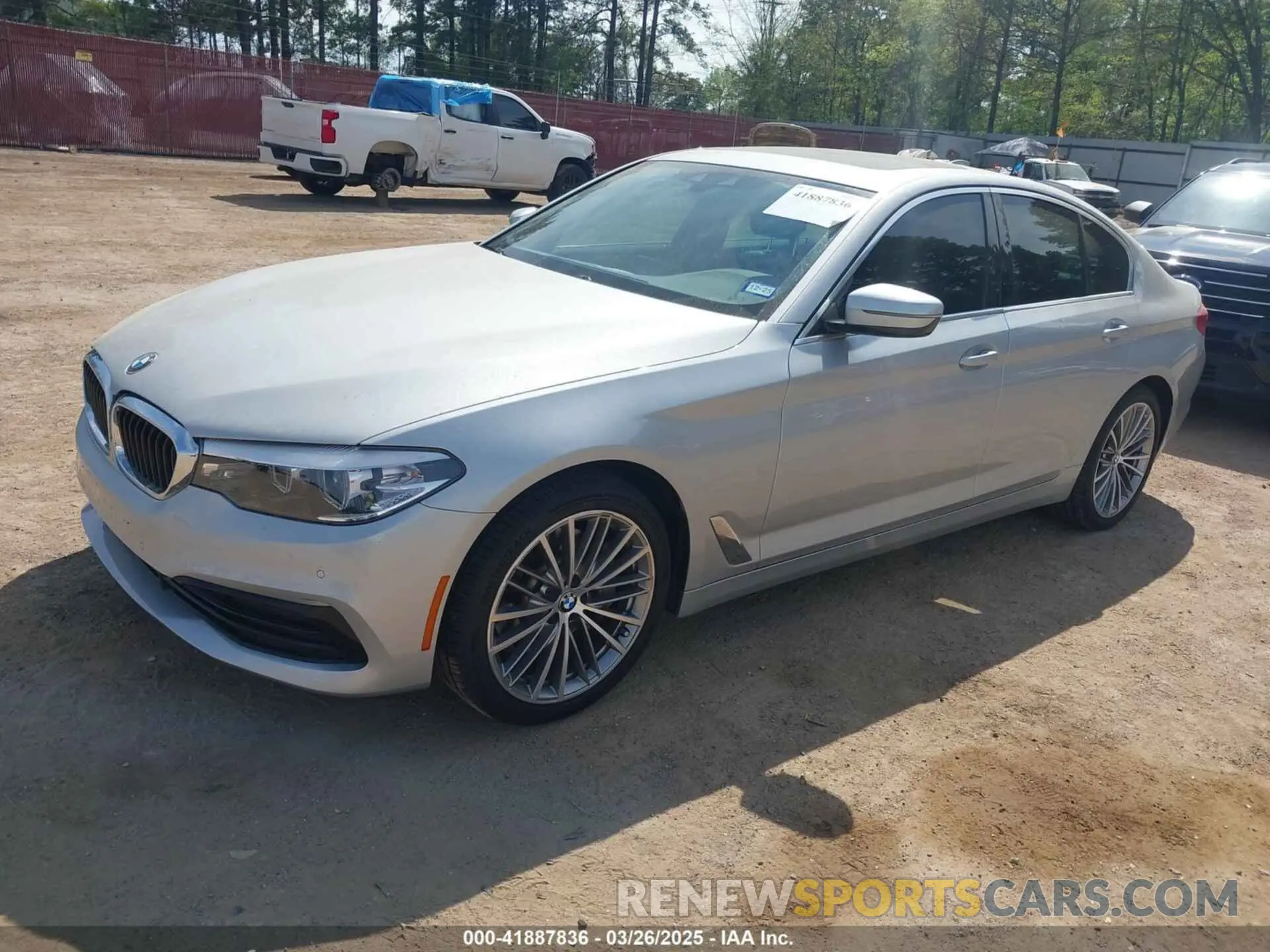 2 Photograph of a damaged car WBAJR3C04LWW70303 BMW 530I 2020